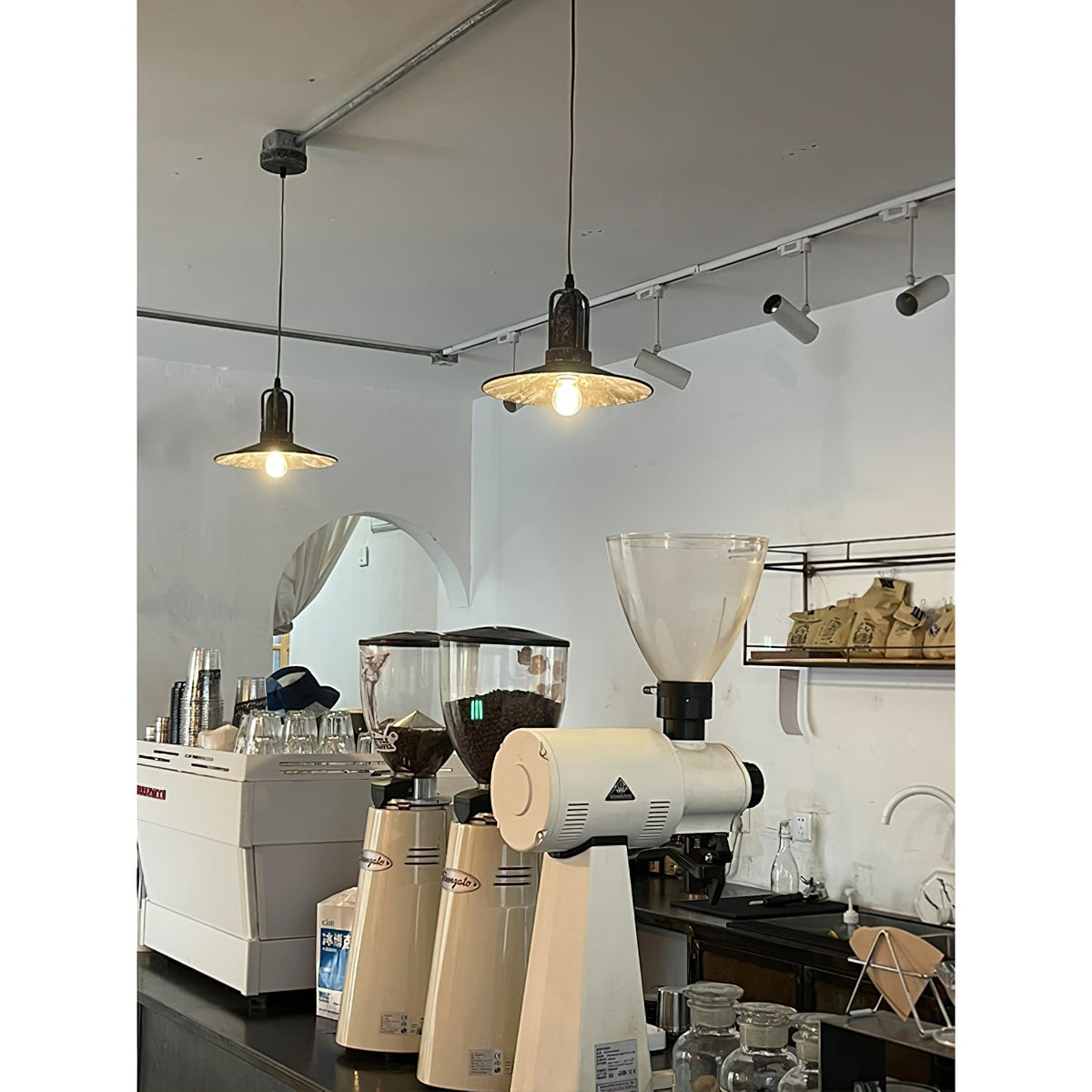 Yrvuvyi Modern Minimalist Industrial Metal Pendant Light