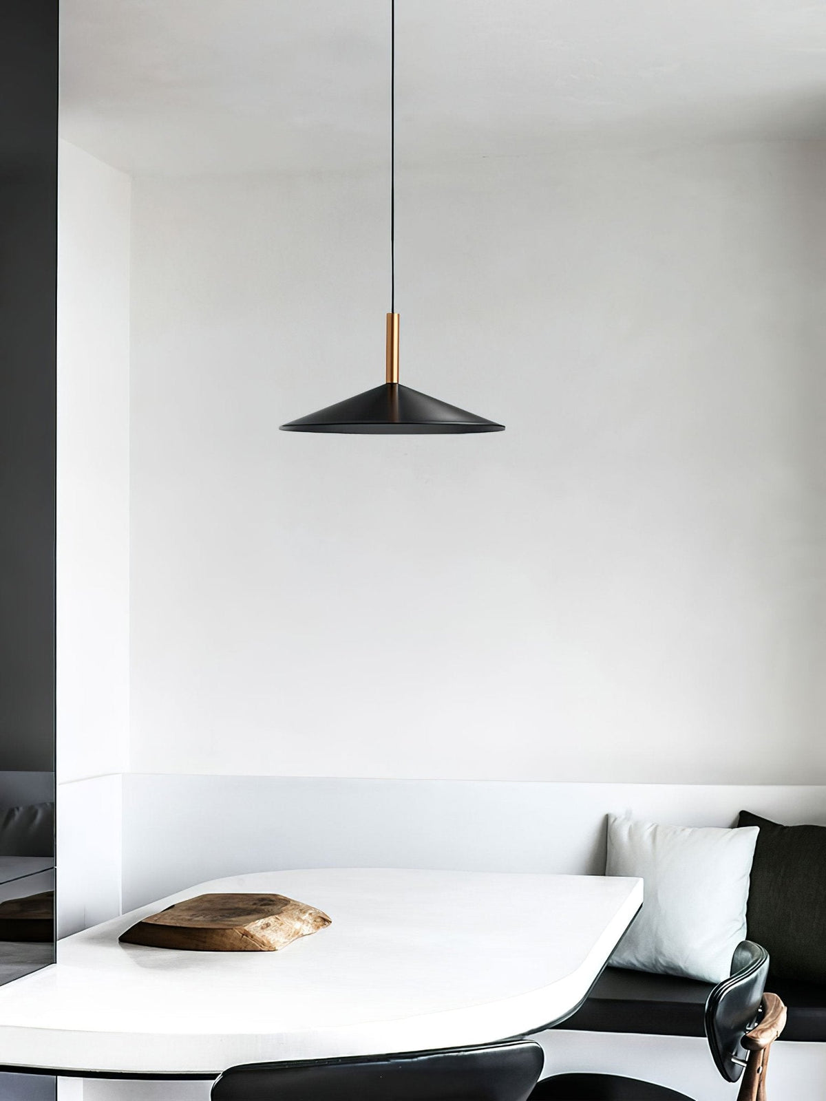 Vezoror Conical Pendant Light