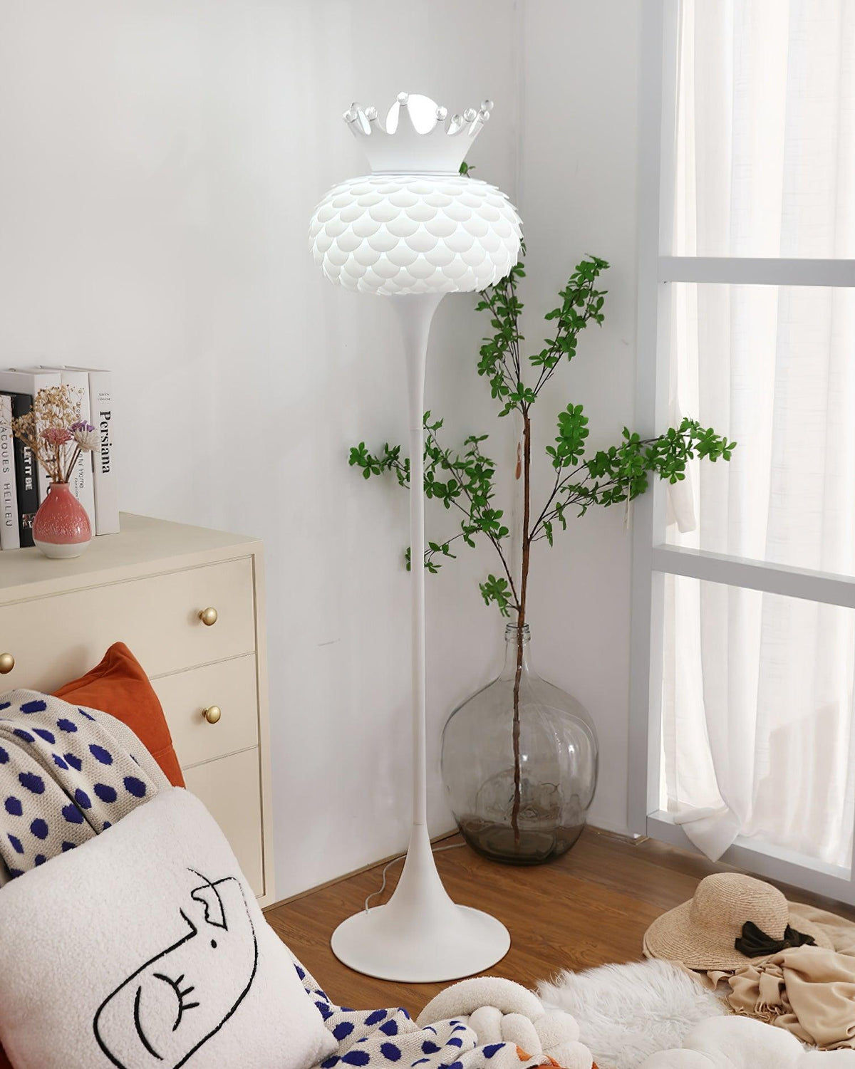 Regal Modern PVC Floor Lamp
