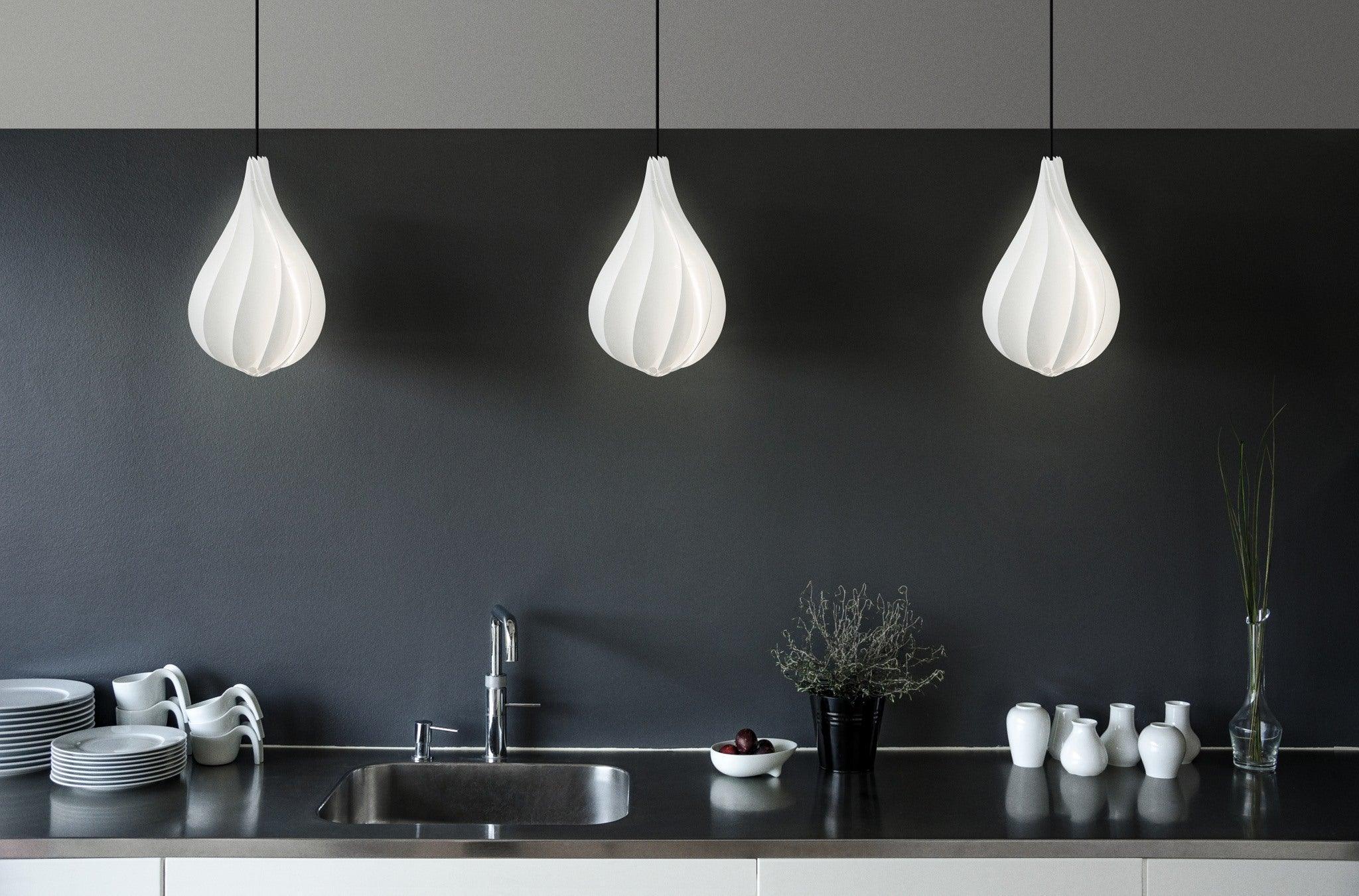 Ersoran Modern Minimalist Nordic Plastic Pendant Light