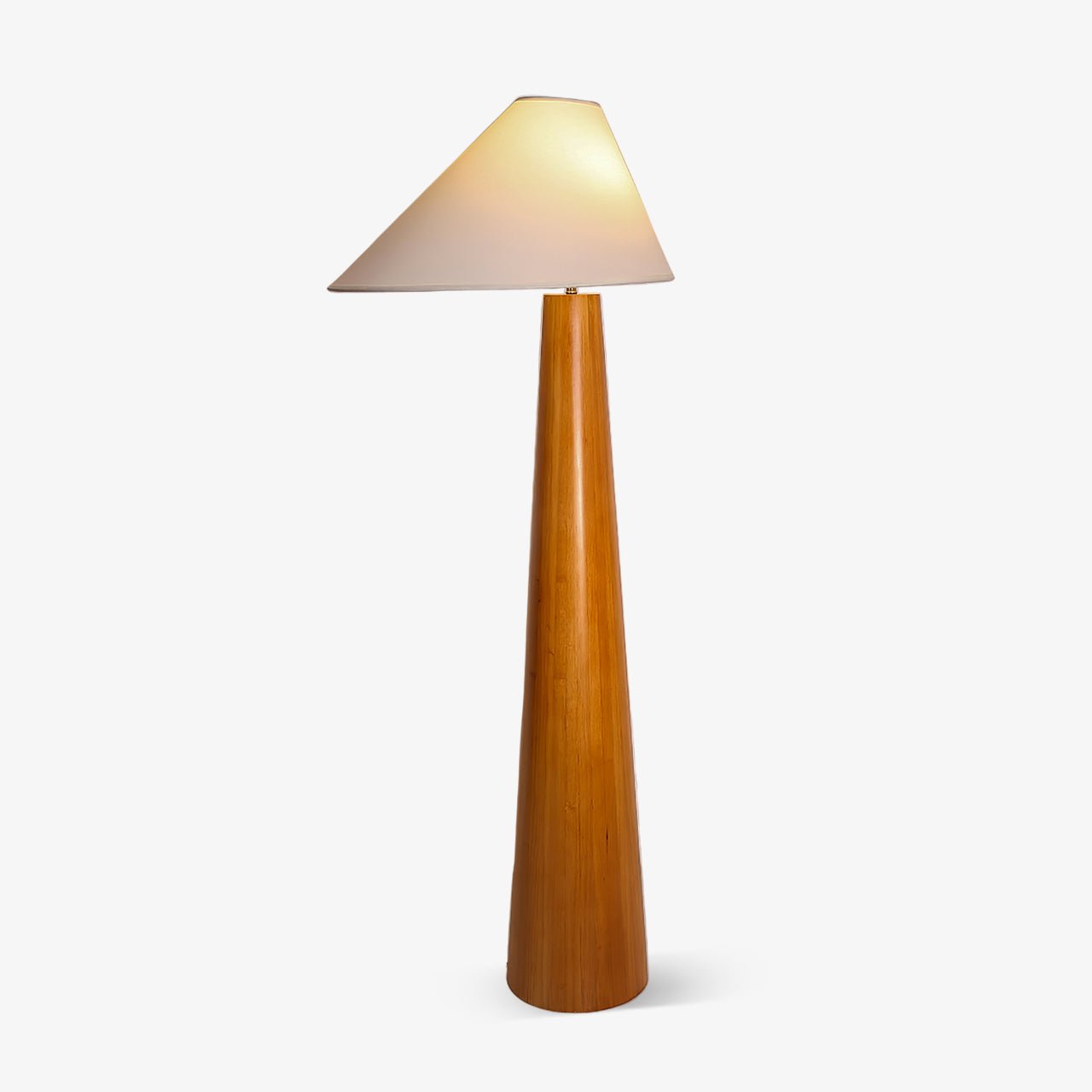 Pinnacle Minimalist Wood Floor Lamp