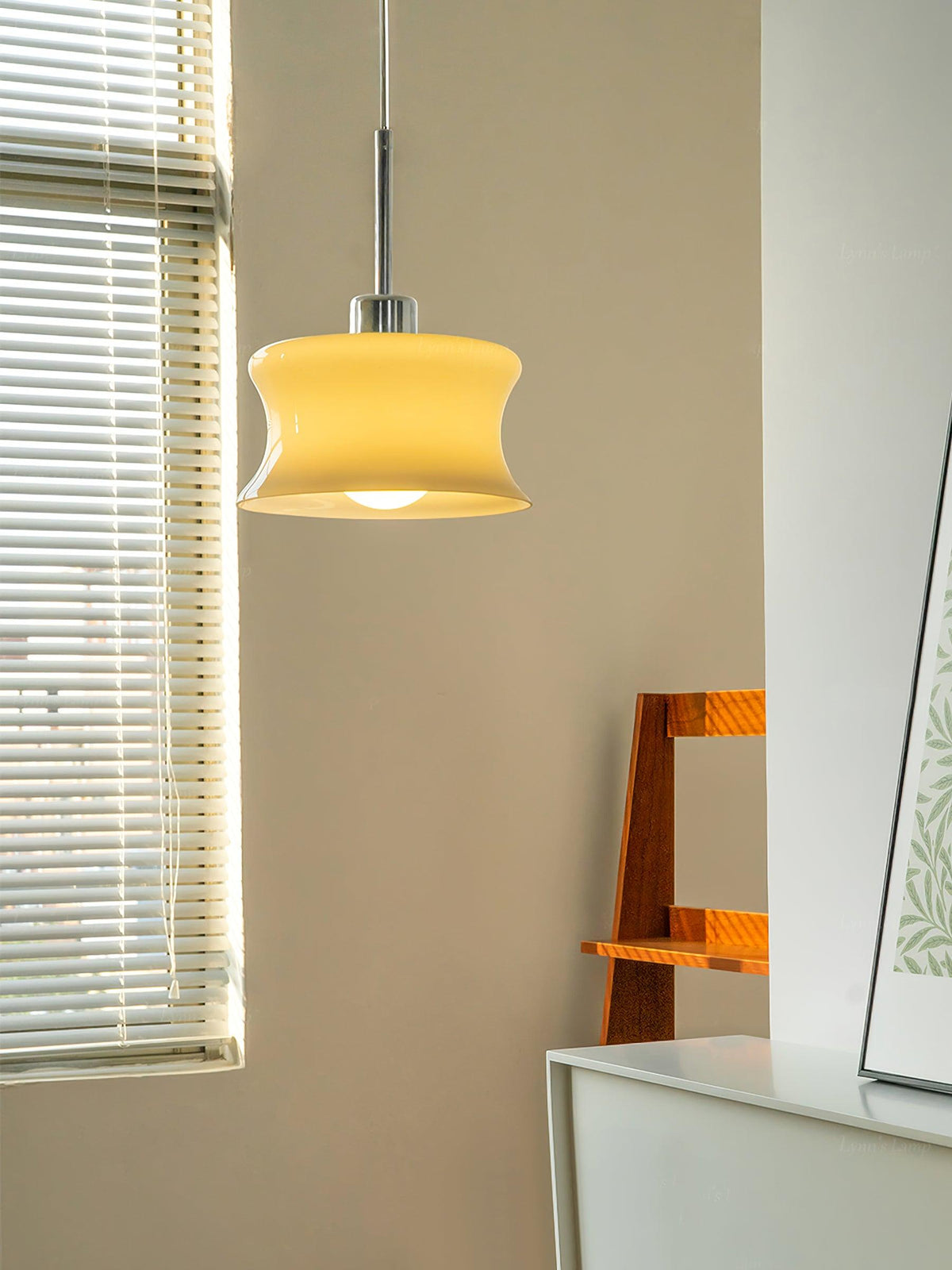 Zenthia Glass Classic Pendant Light