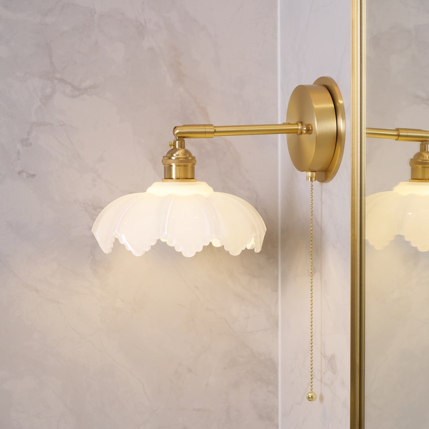 Lotus Nordic Art Rotatable Glass Wall Lamp