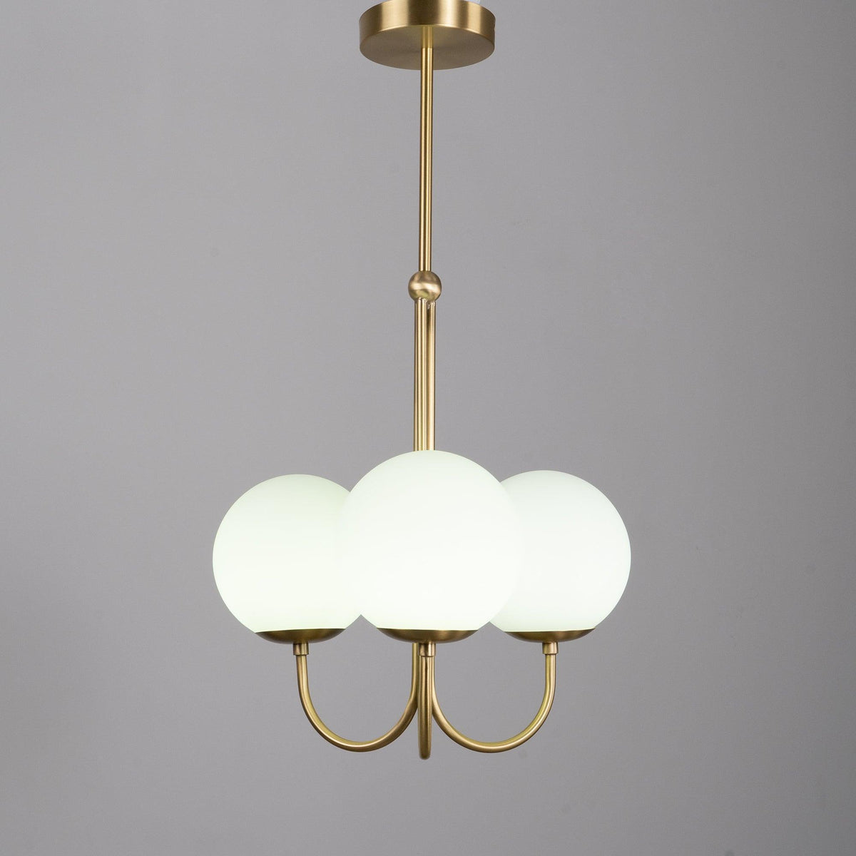 Brin Metal & Glass Elegant Pendant Light