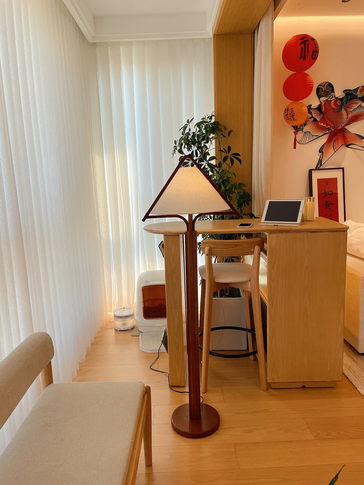 Ersolan Triangular Wood & Fabric Floor Lamp
