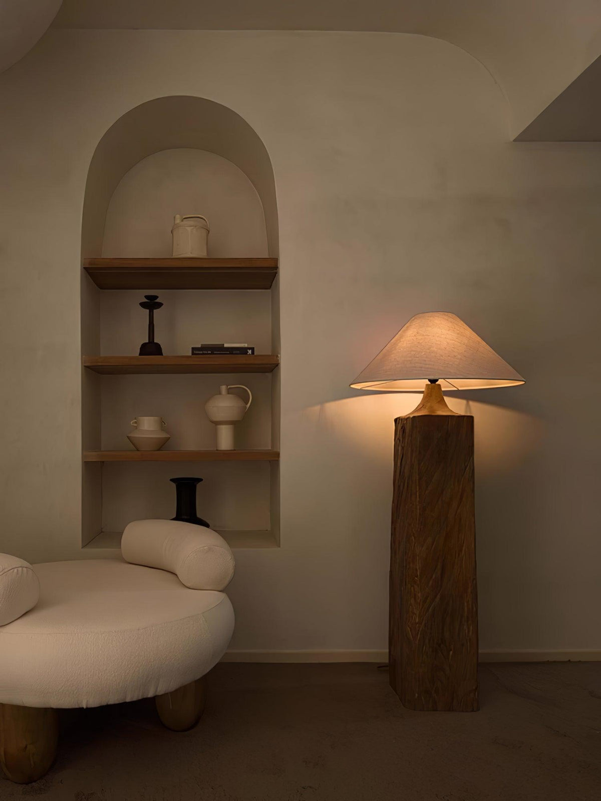 Rustica Timber Column Floor Lamp