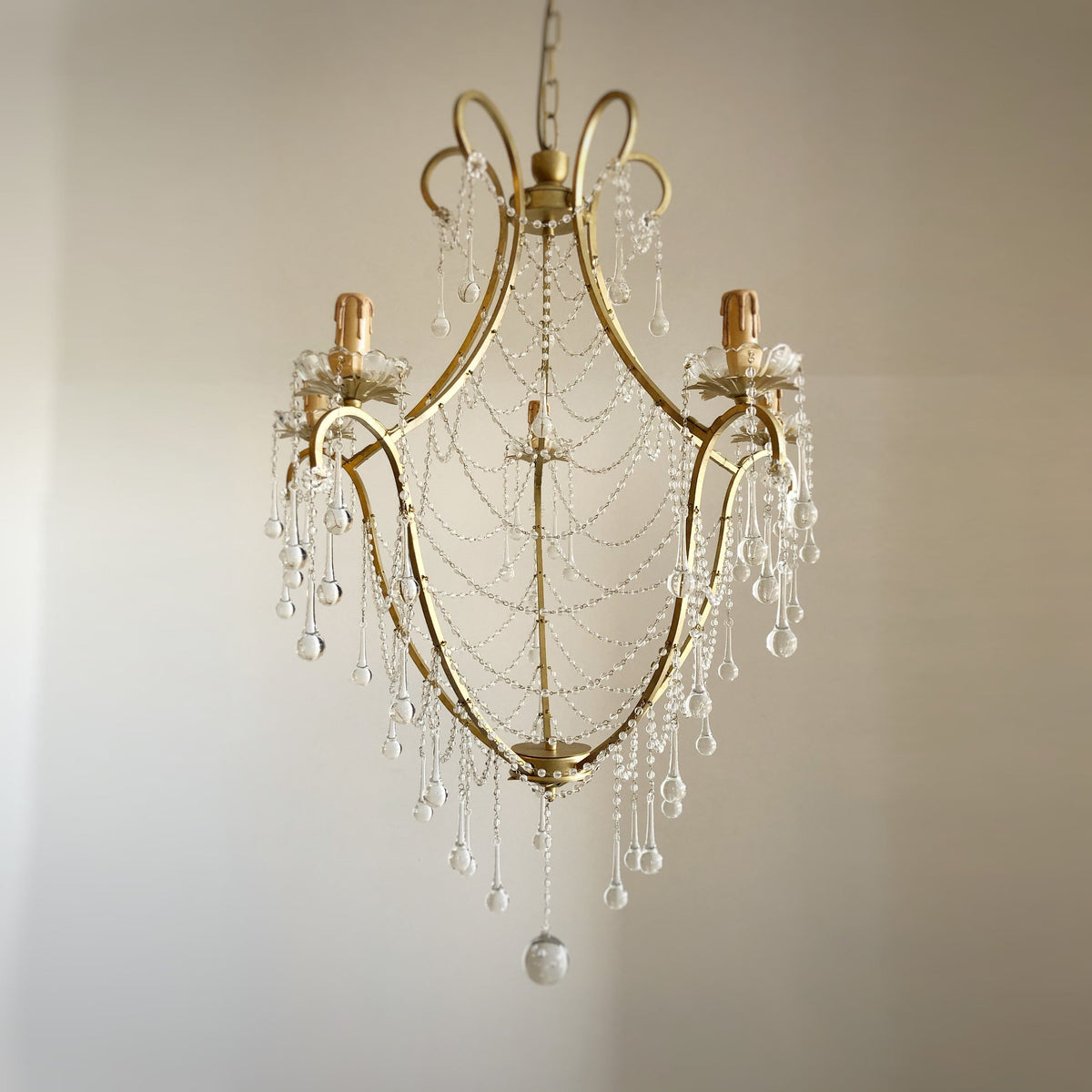 Qvistuvyo Individual Creativity Metal Glass Chandelier