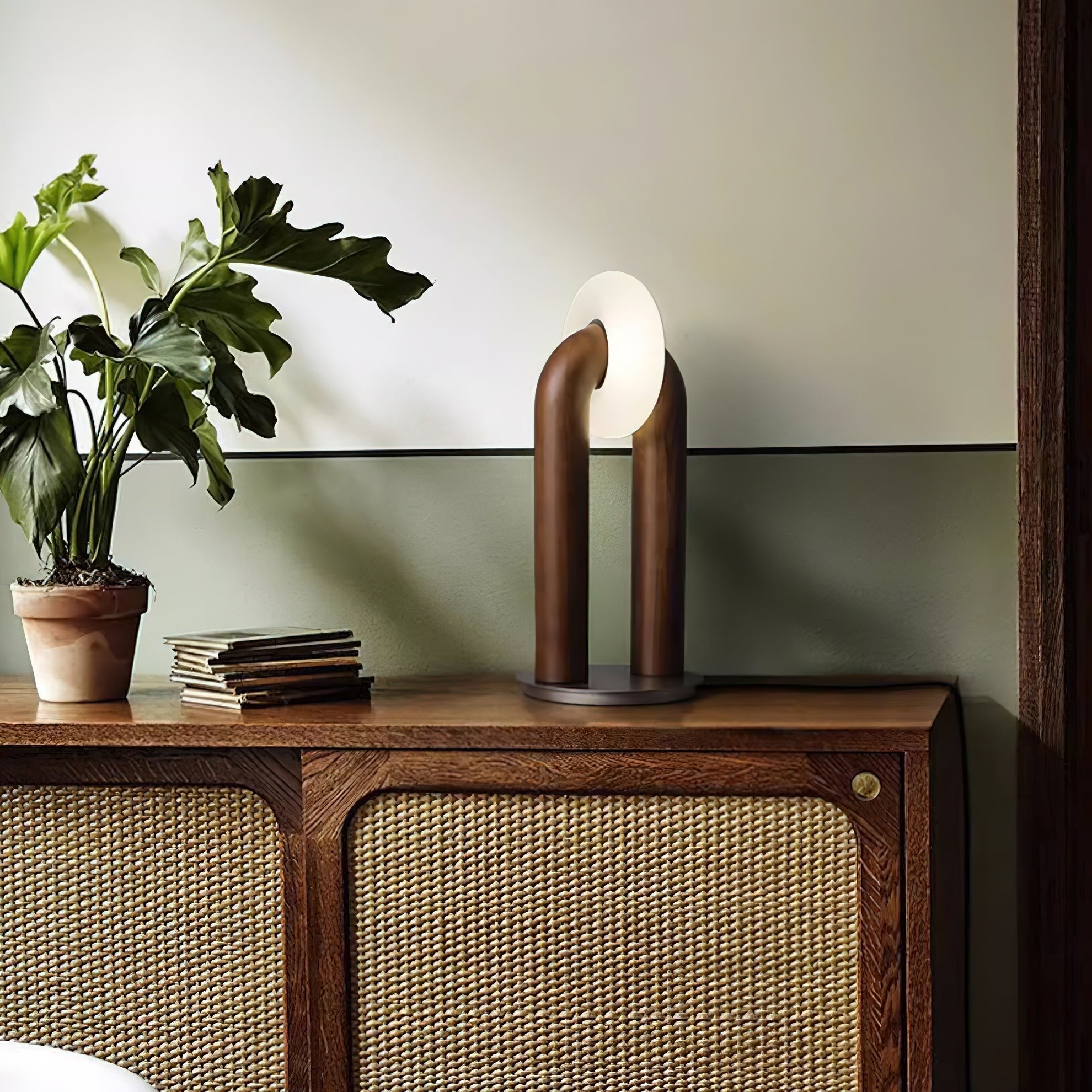 Raelix Wood Vintage Table Lamp
