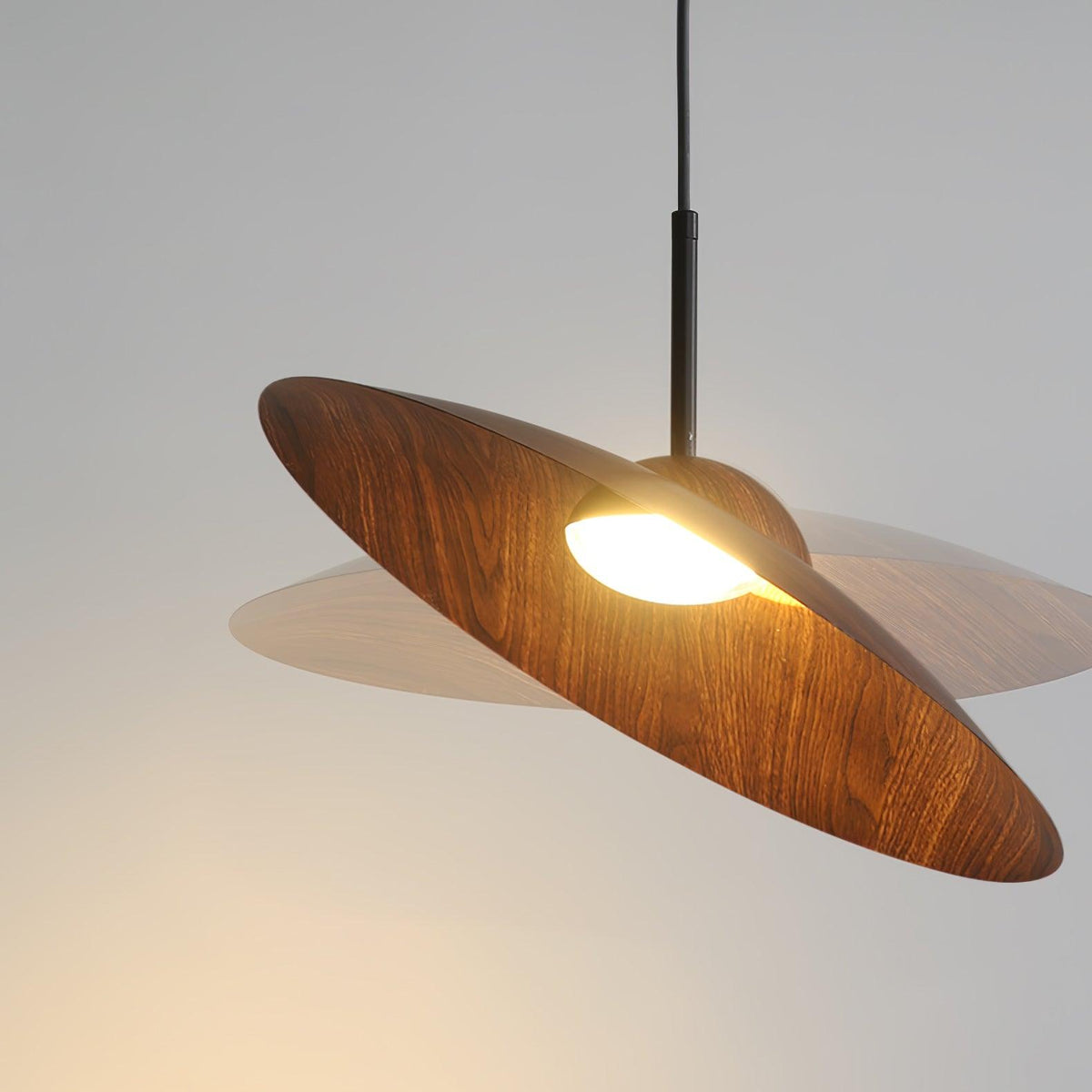 Rivanaine Premium Nordic Art Pendant Light