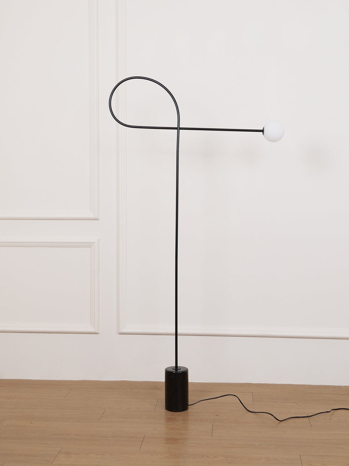 Zanoril Sculptural Floor Lamp