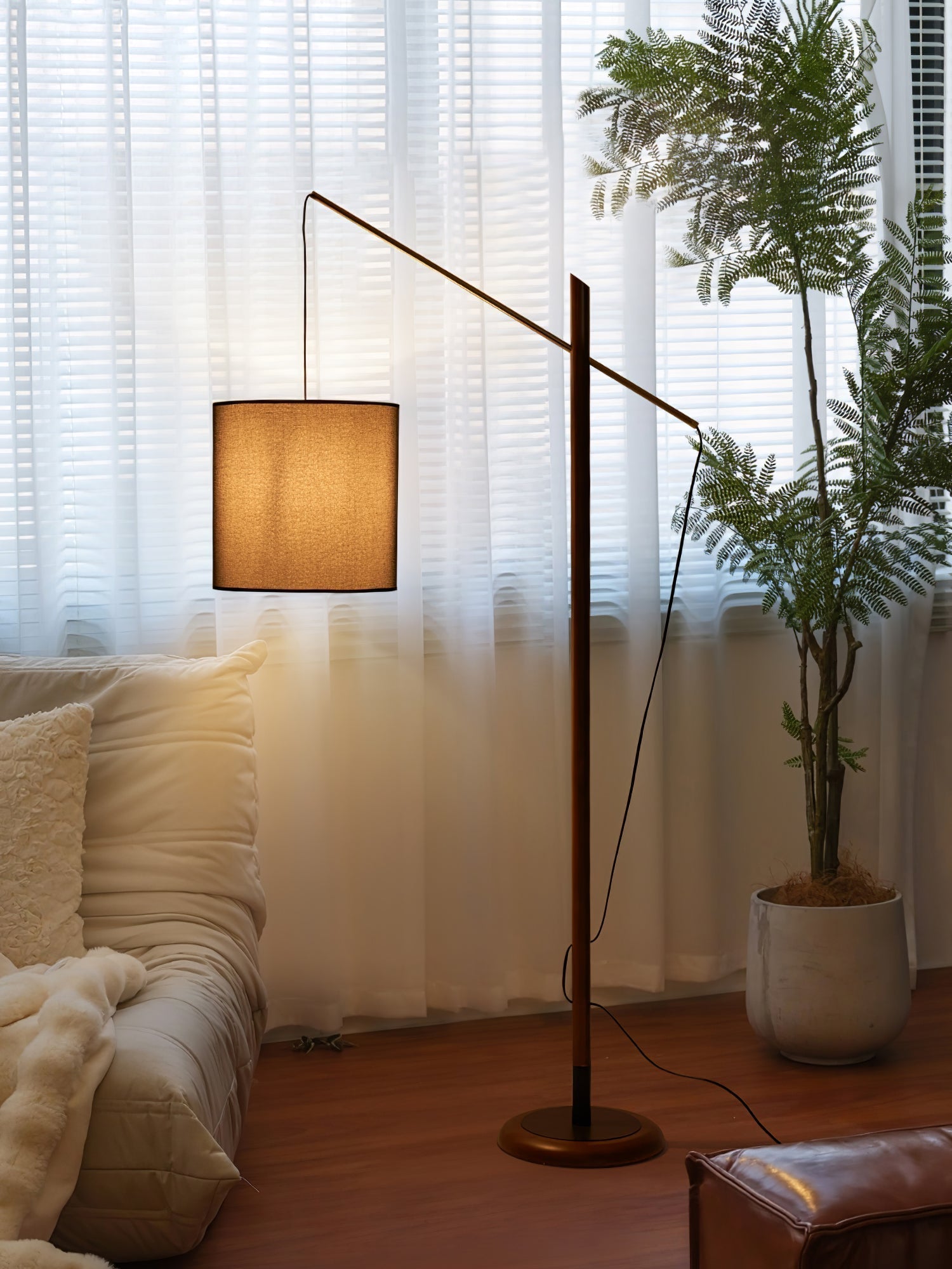 Nyvariol Minimalist Wood Floor Lamp