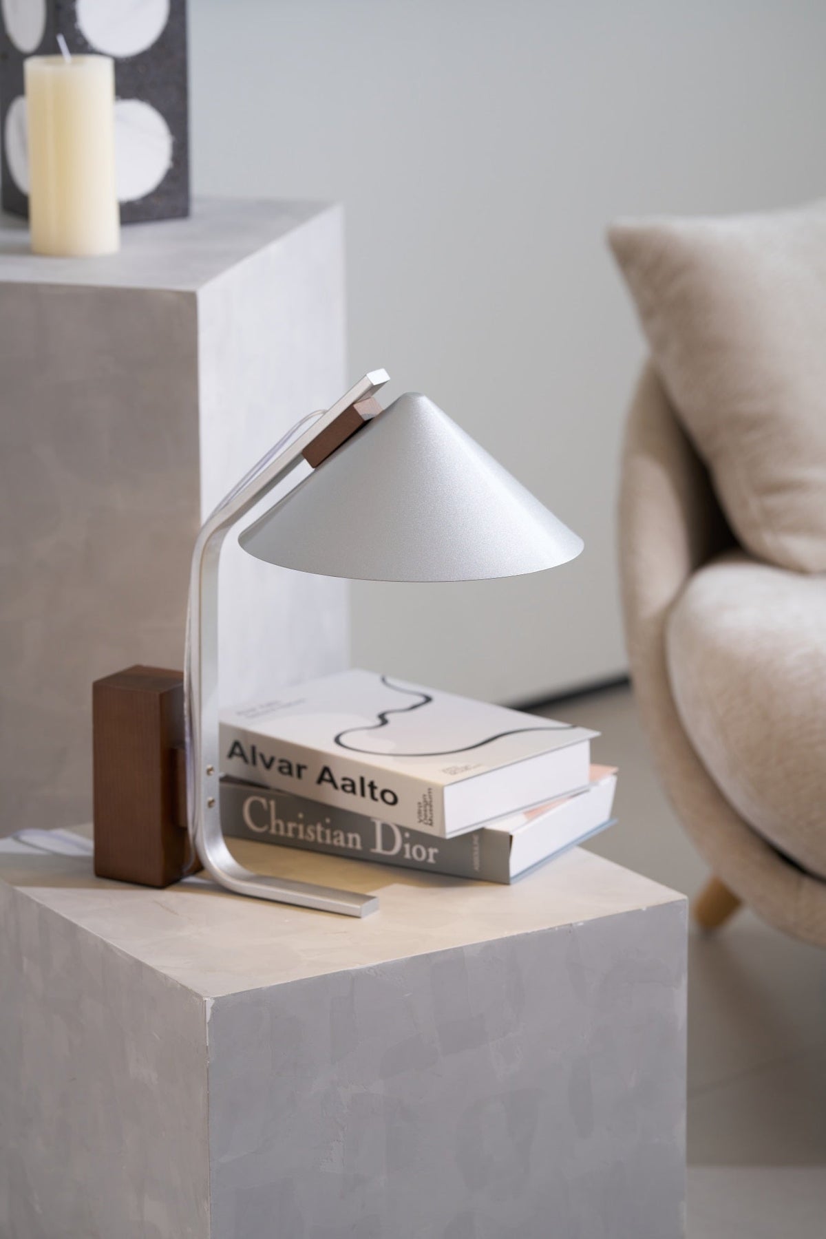 Ireld Modern Table Lamp