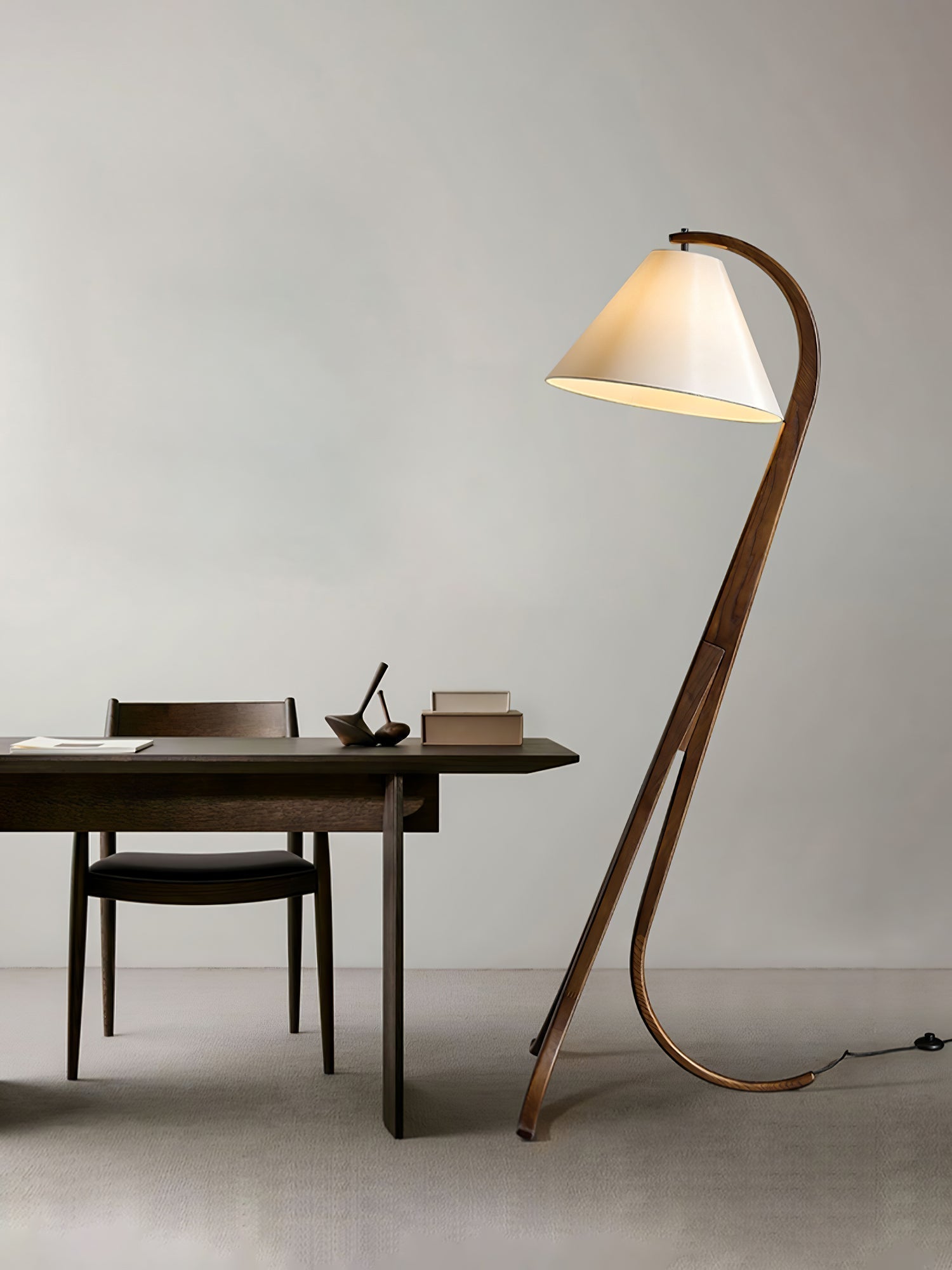 Udorila Curved Wood Floor Lamp