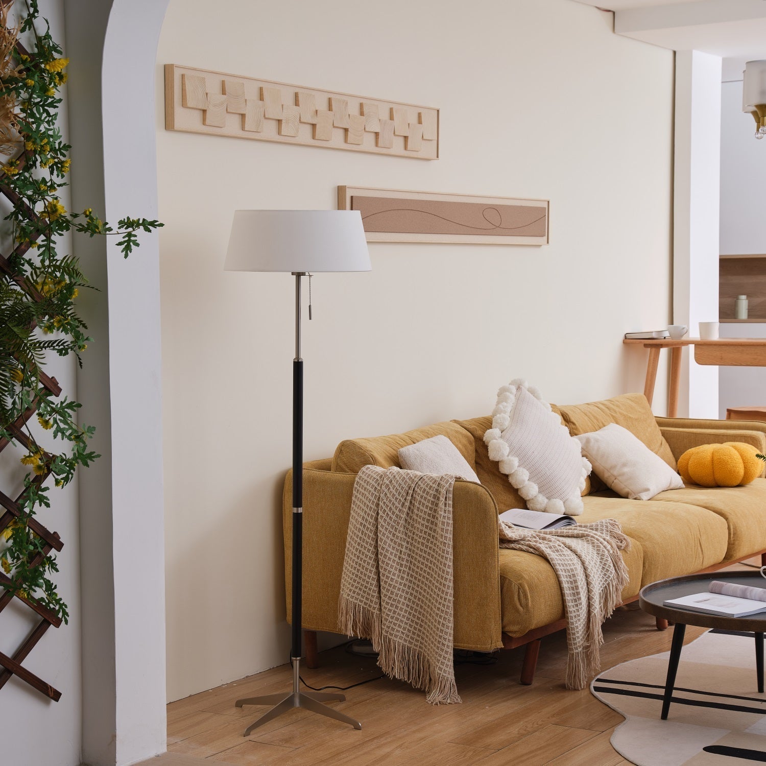 Seliviella Modern Floor Lamp