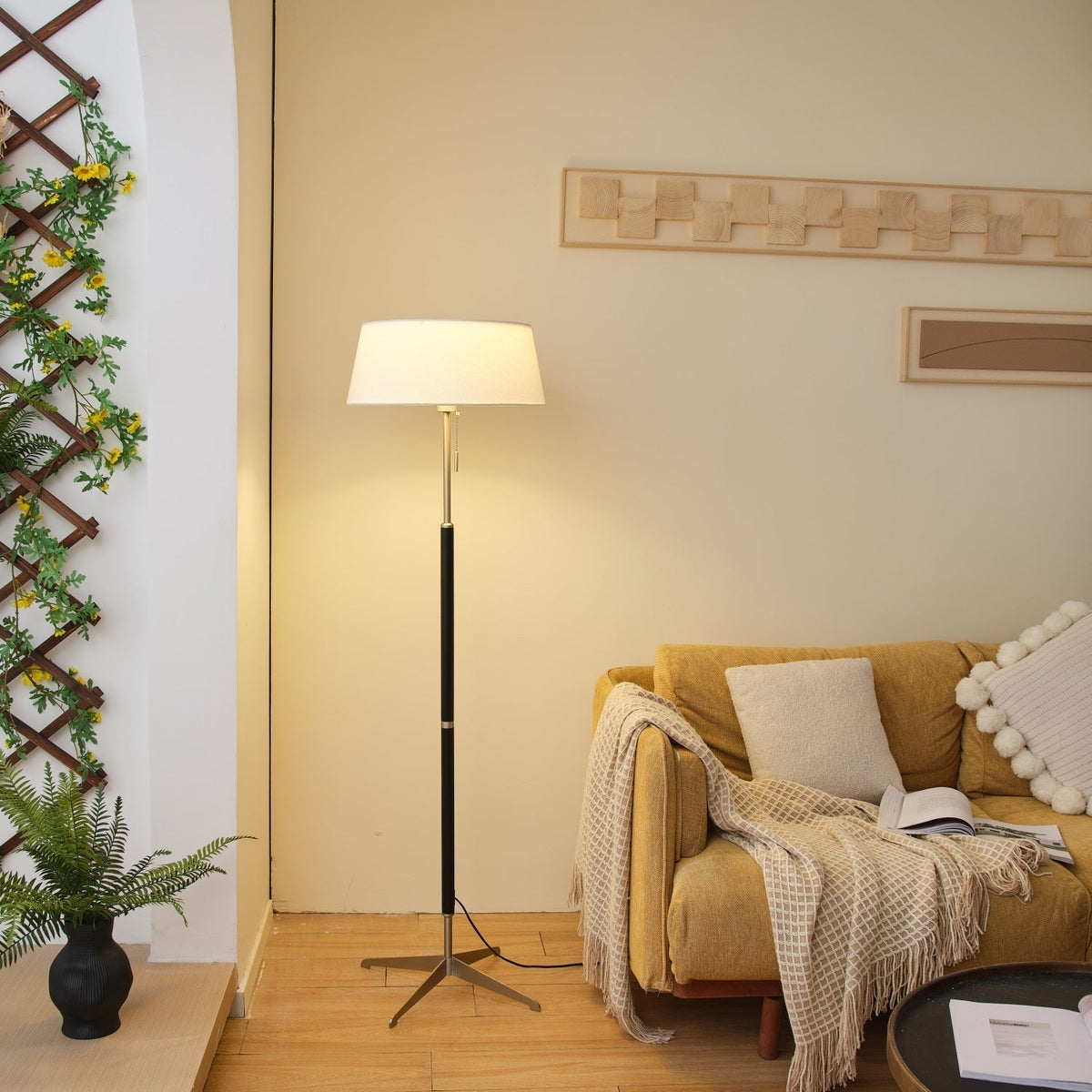 Seliviella Modern Floor Lamp