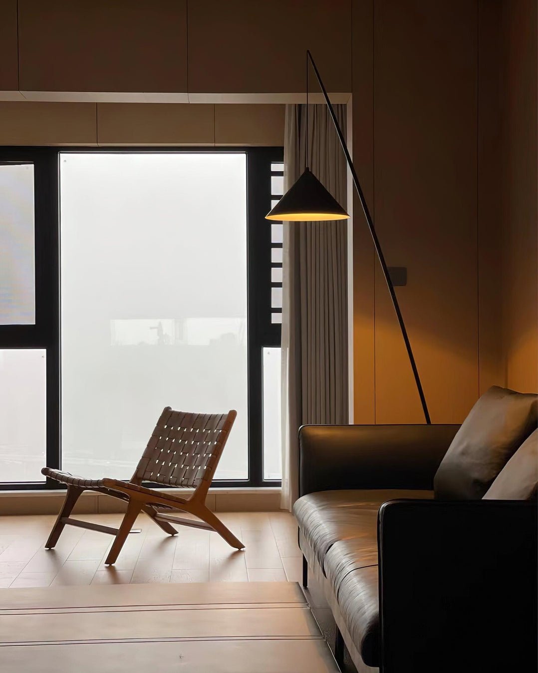 Canorara Multi-Arm Black Floor Lamp