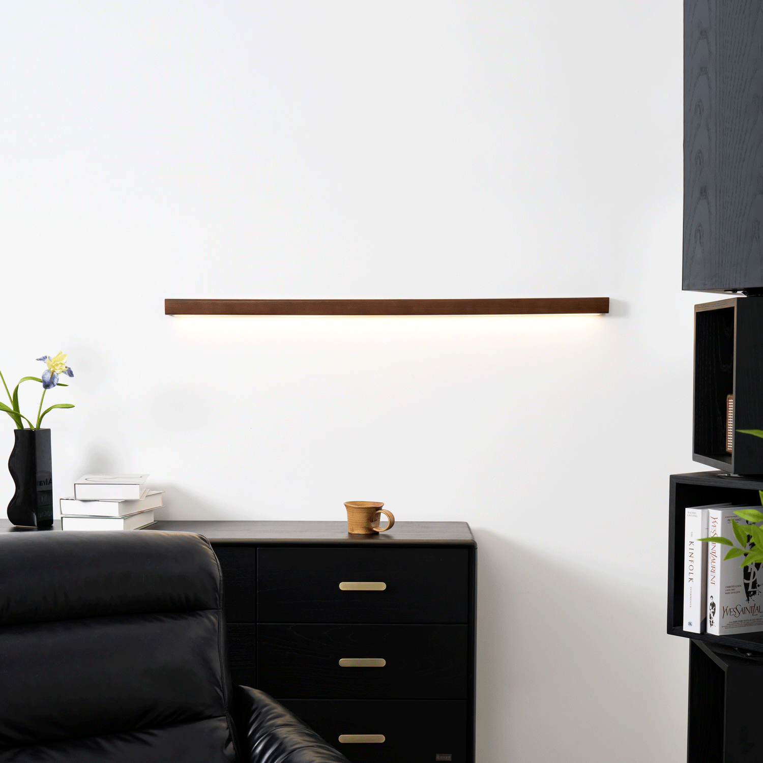 Gareth Wall Light Wood Linear Minimalist LED