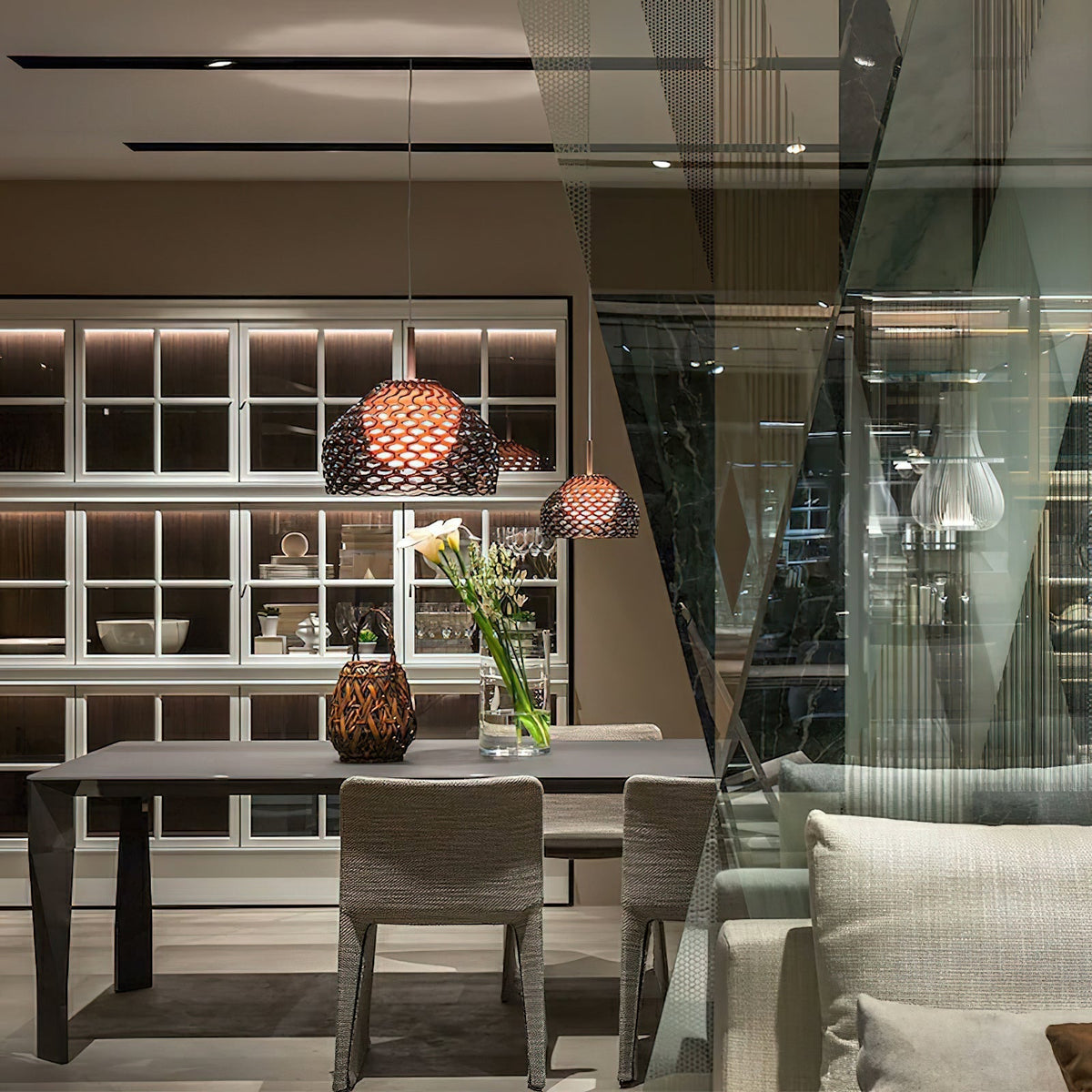 Ilsolion Individual Creativity Plastic Pendant Lamp