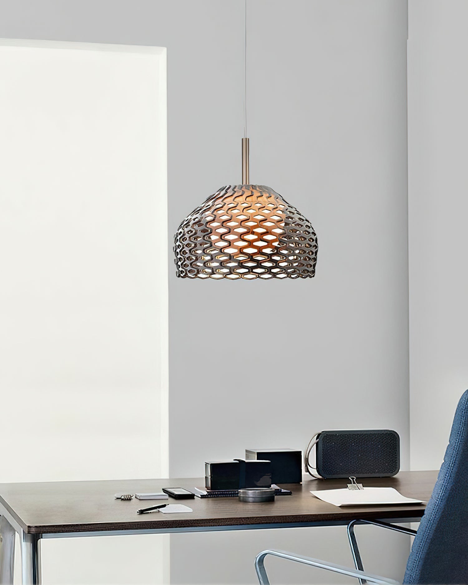 Ilsolion Individual Creativity Plastic Pendant Lamp