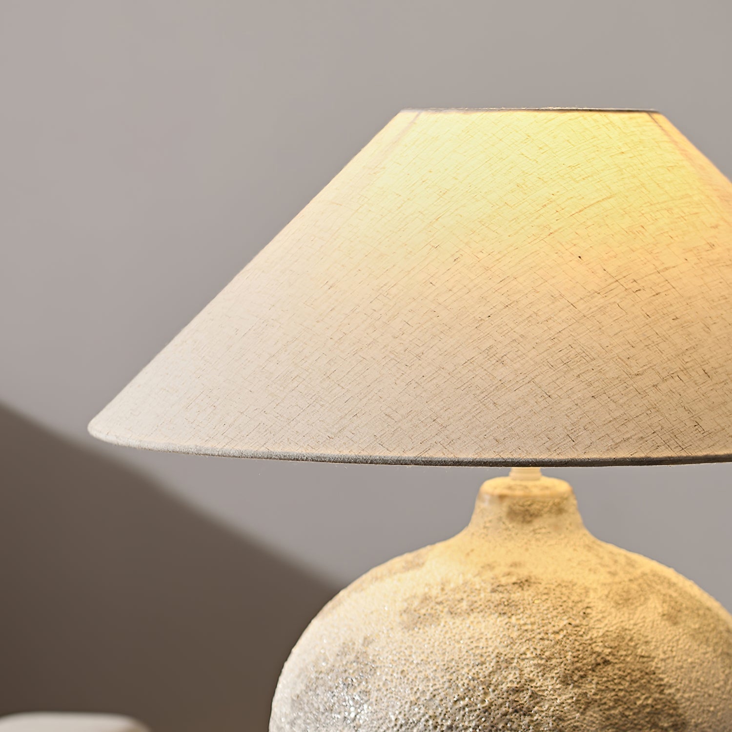 Riona Natural Fabric Ceramics Table Lamp