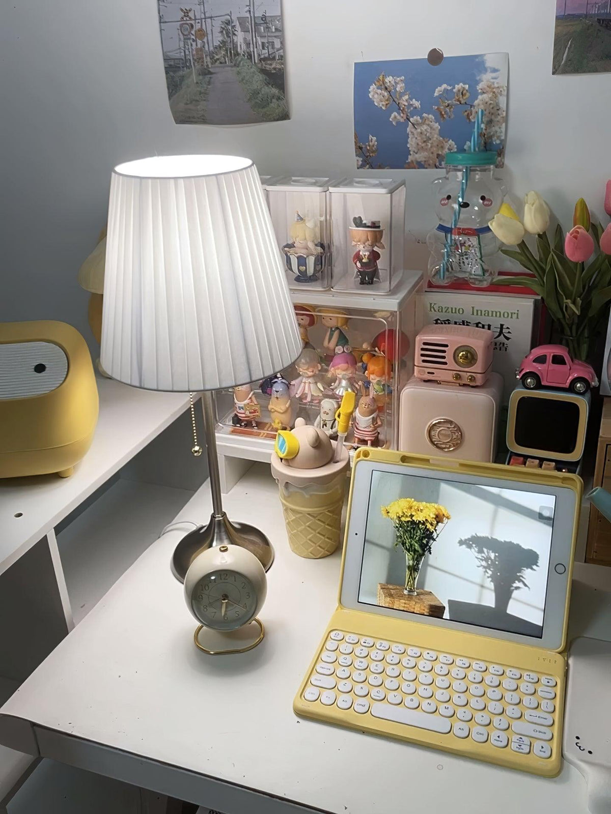Simplicity  Pleated Fabric Table Lamp