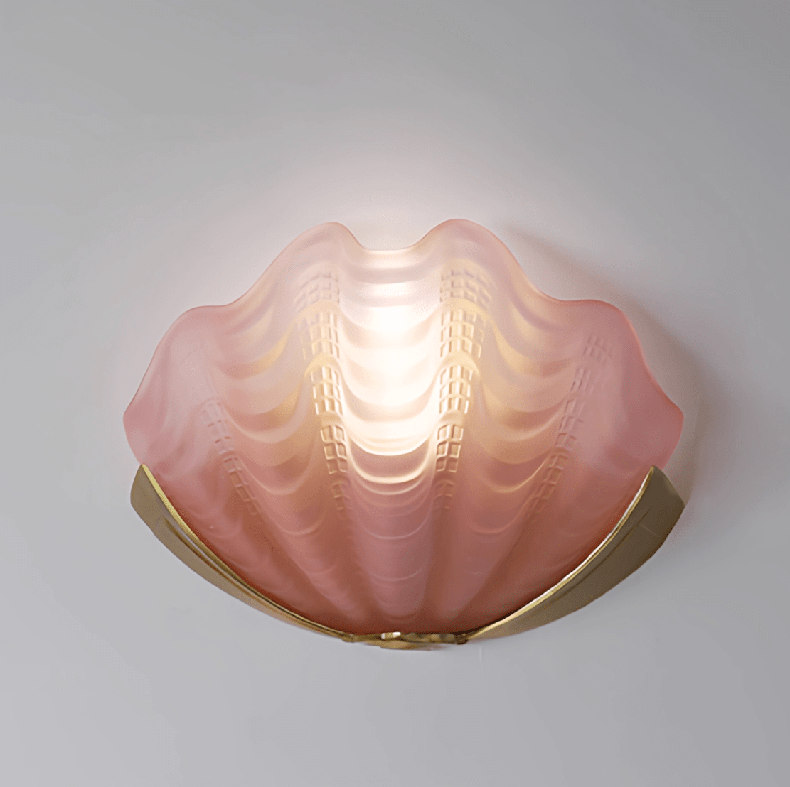 Nico Art Deco Glass Scallop Wall Light