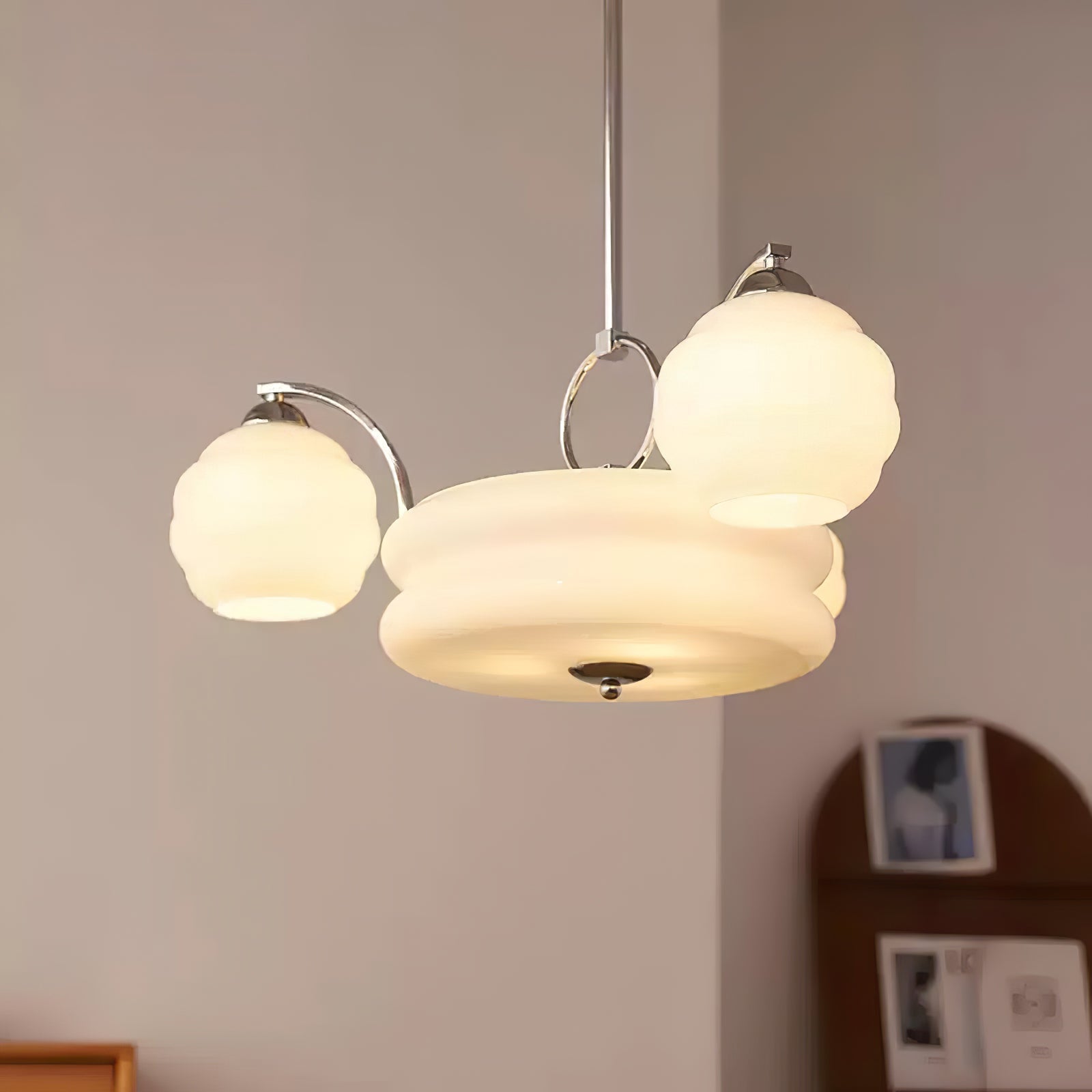 Lustra Chandelier Art Deco Vintage Gold Glass Shades - Neutral Decor