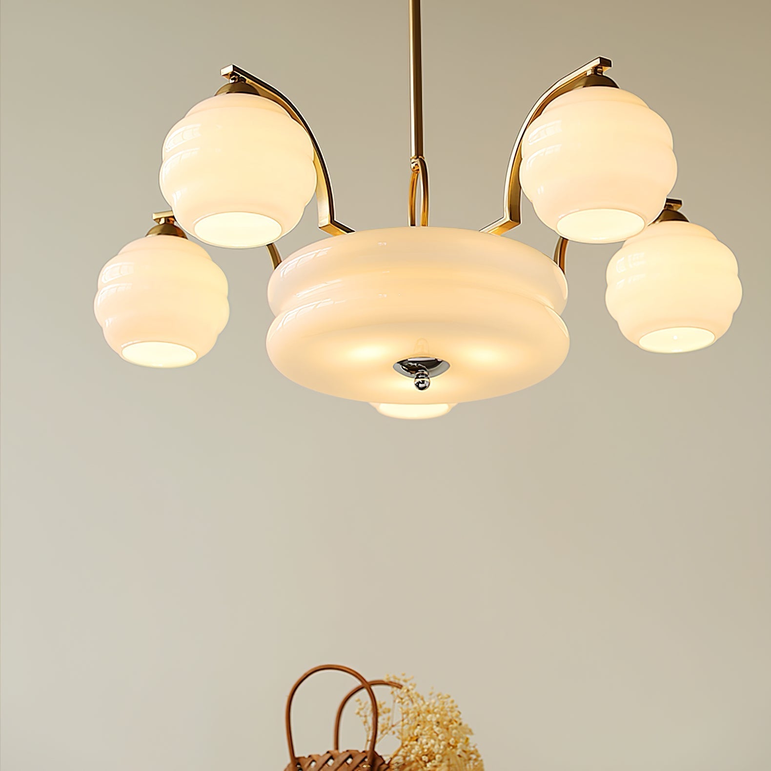 Lustra Chandelier Art Deco Vintage Gold Glass Shades - Neutral Decor