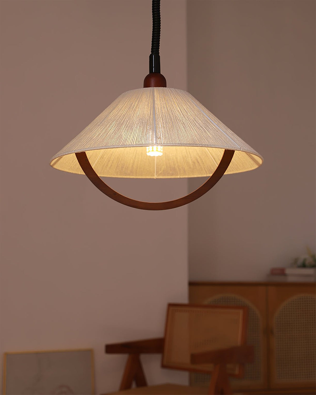 Syraeen Premium Nordic Art Wood Pendant Lamp