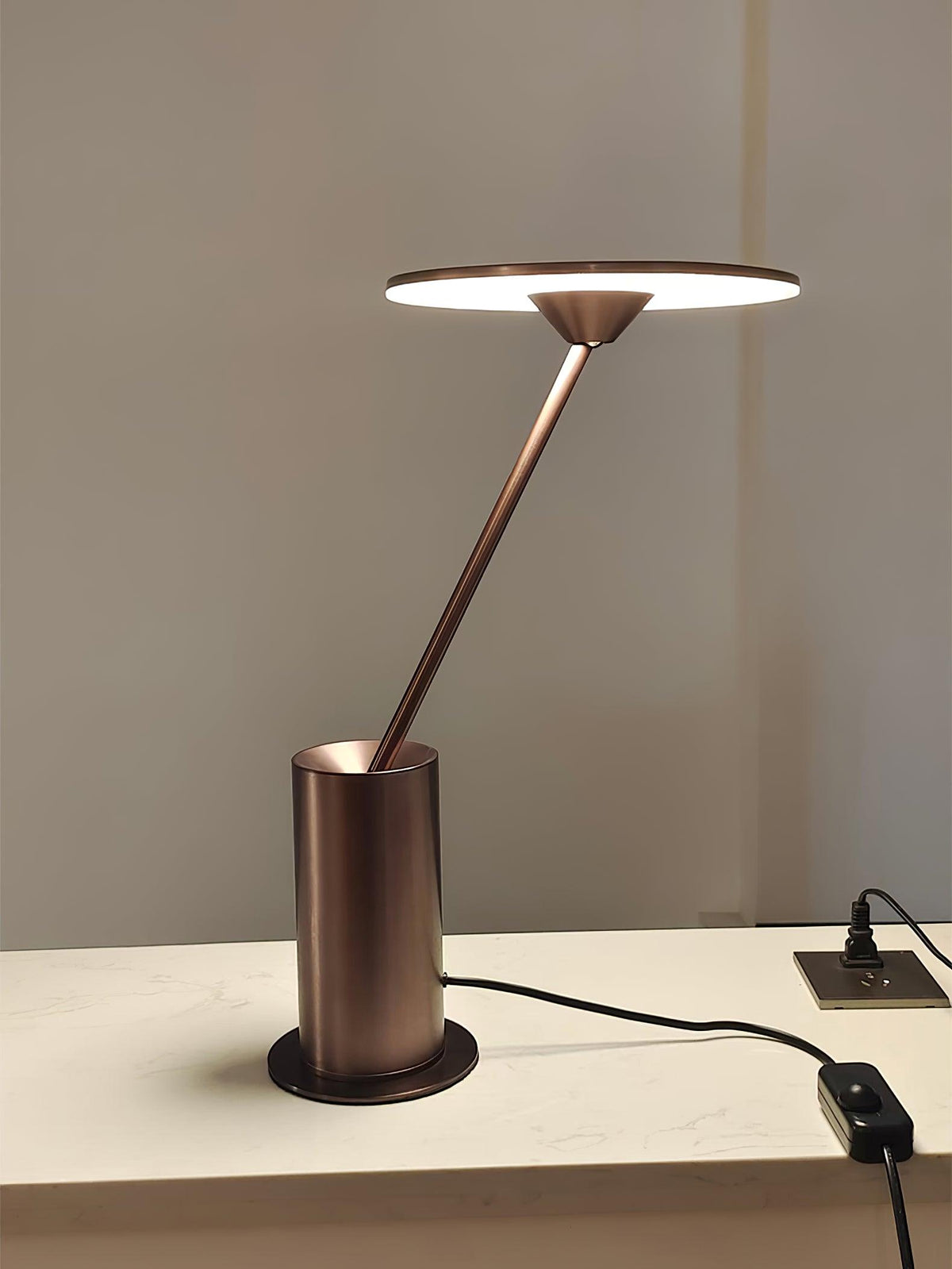 Feralielle Steel Minimalist Table Lamp