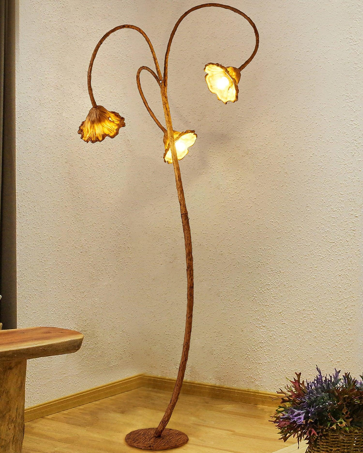 Ailo Natural Resin Floor Lamp