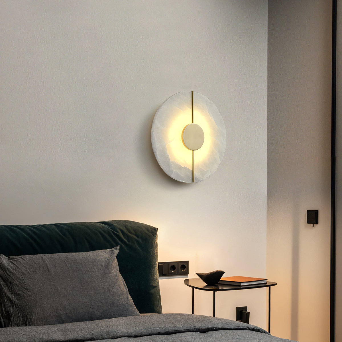 Citheira Minimalist Alabaster Wall Light