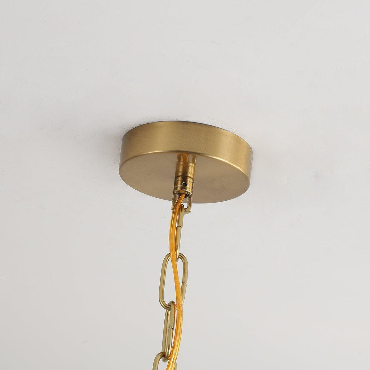 Rinalira Chandelier Walnut Brass Elegant