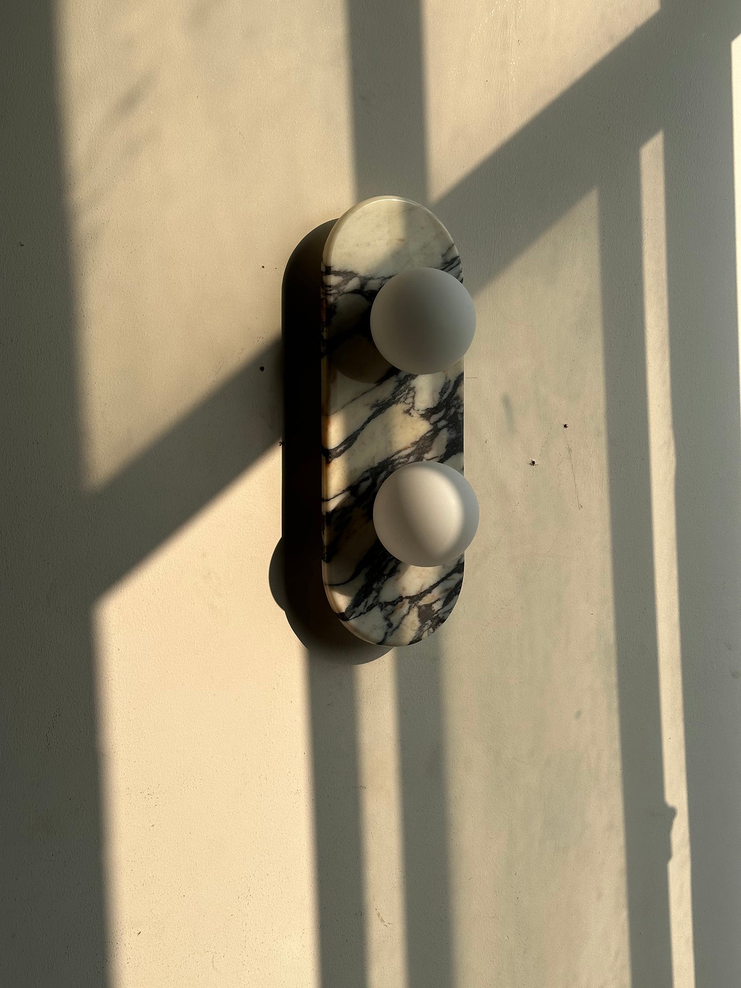 Alvuvyo Elegance Modern Marble Wall Lamp