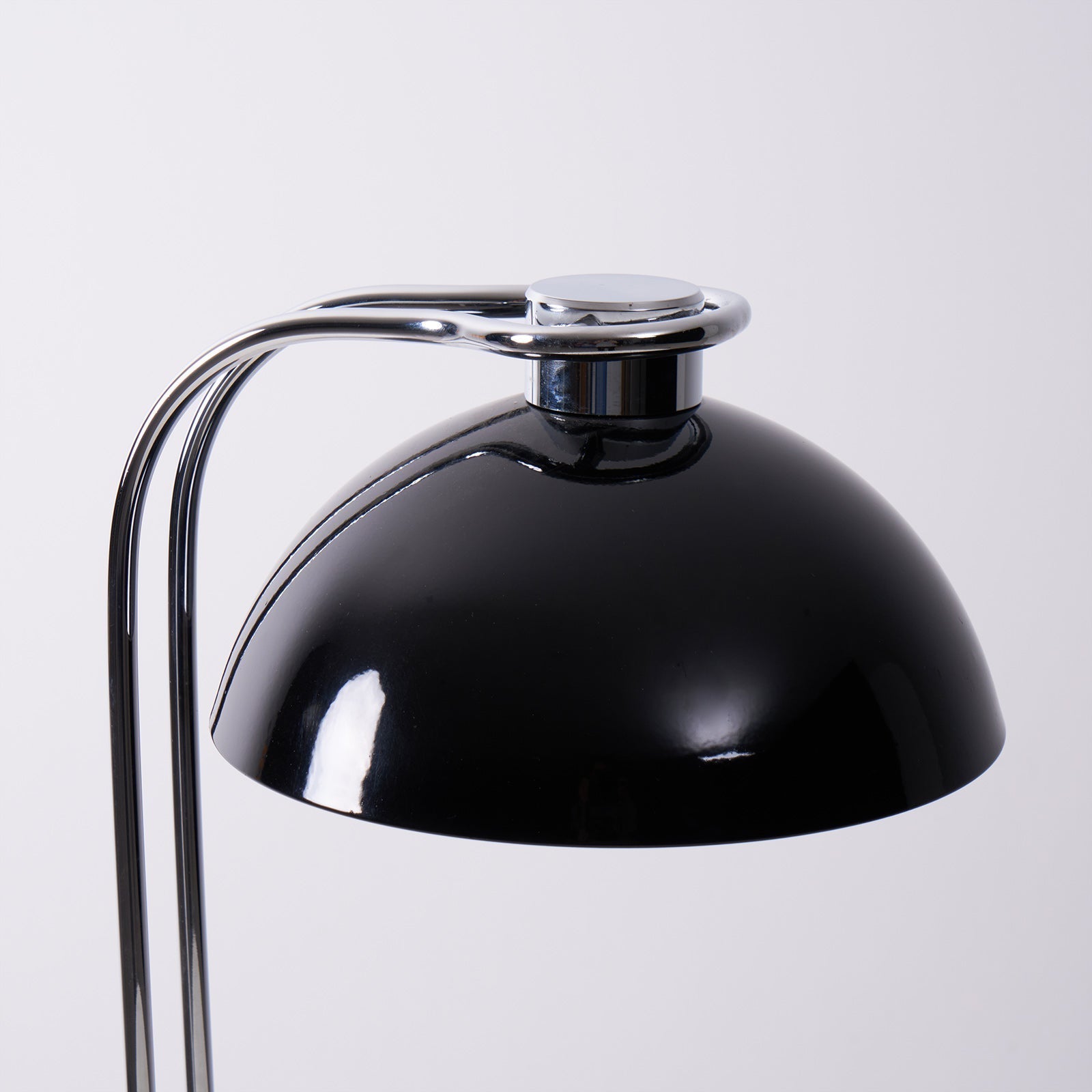 Lucanella Contemporary Acrylic Table lamp