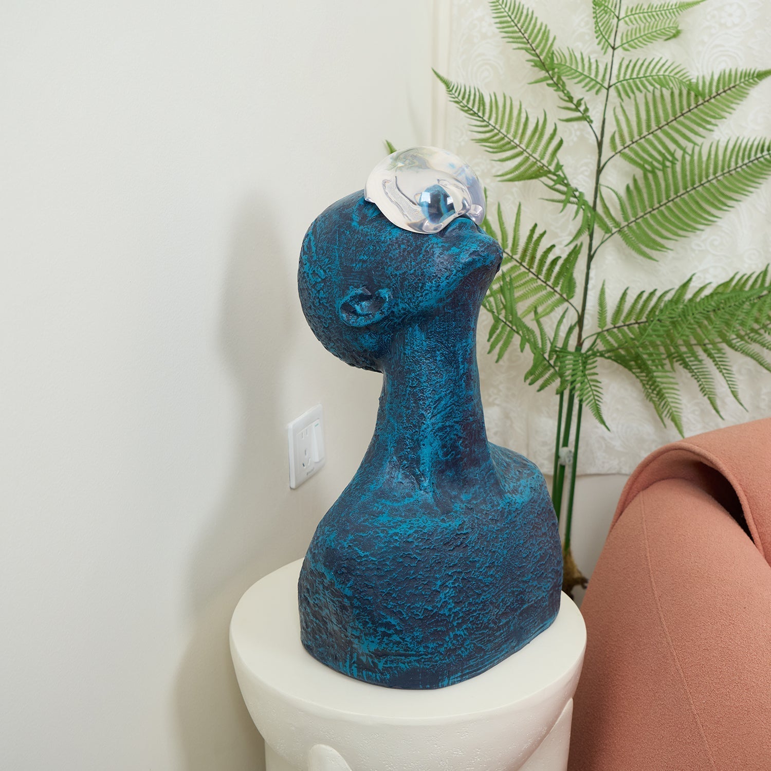 Bolt Guardian Sculpture Table Ornaments