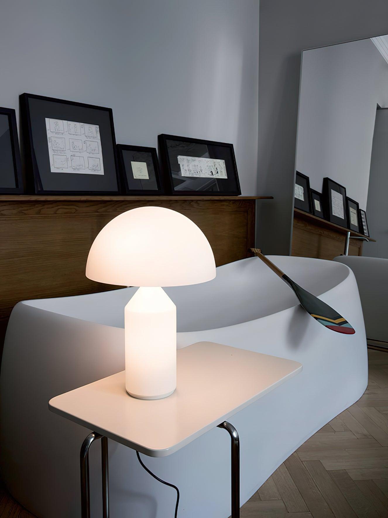 Hesrin Glass Artistic Table Lamp