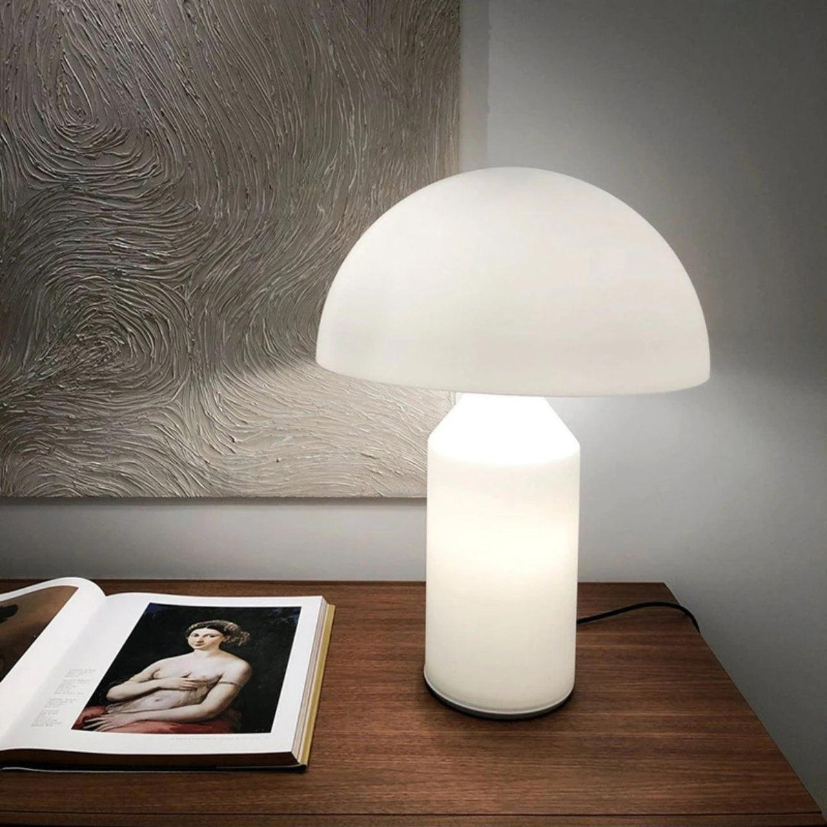 Hesrin Glass Artistic Table Lamp