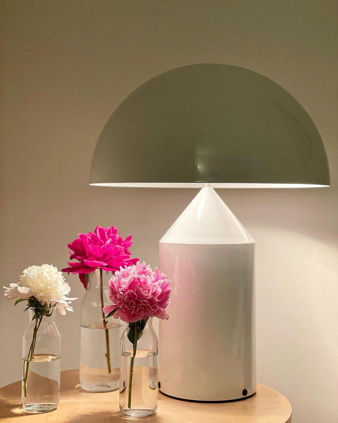 Selisina Industrial Minimalist Table Lamp