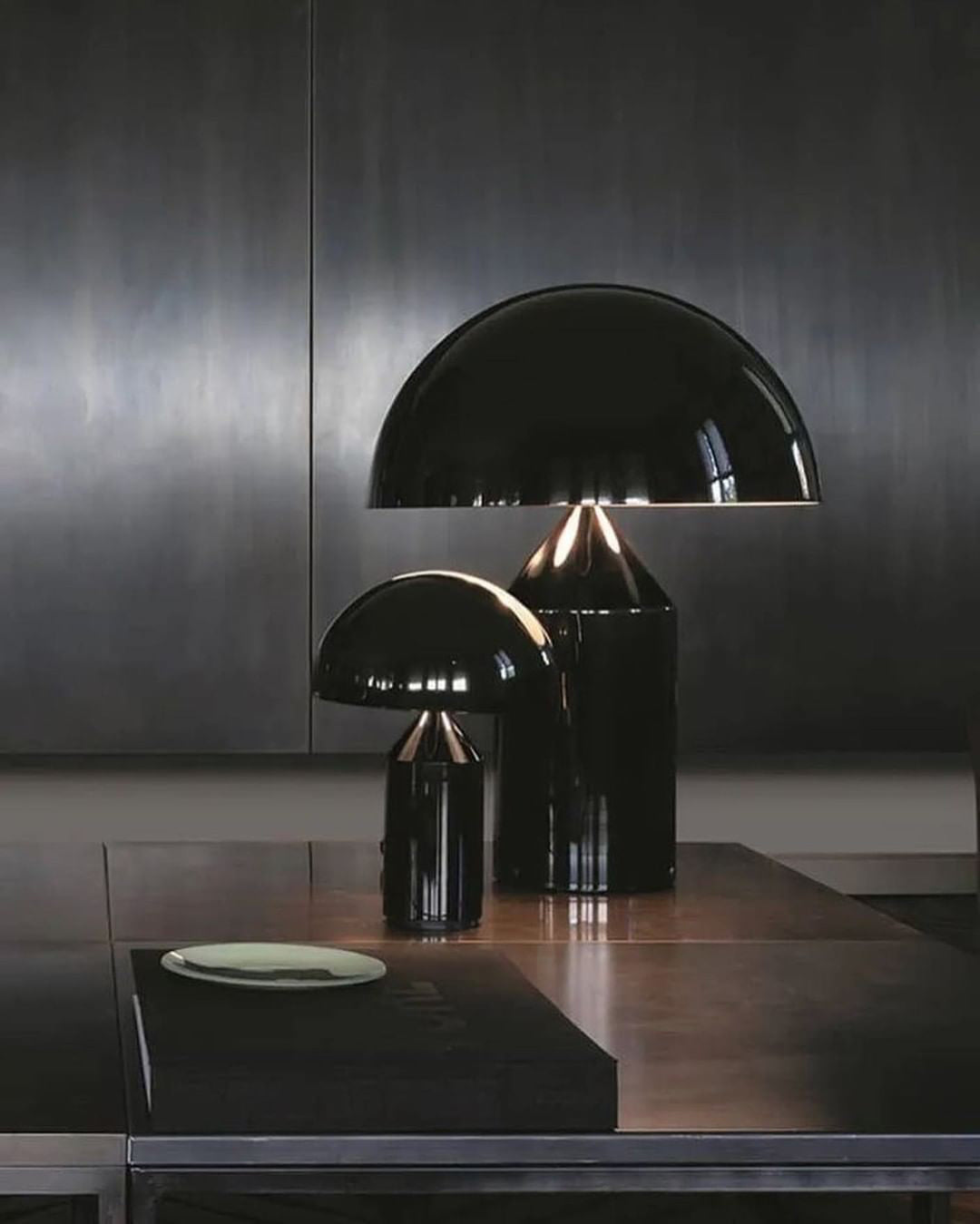 Selisina Industrial Minimalist Table Lamp