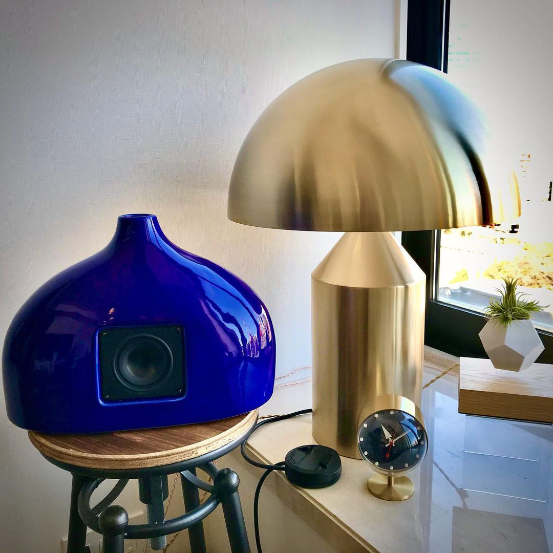 Selisina Industrial Minimalist Table Lamp