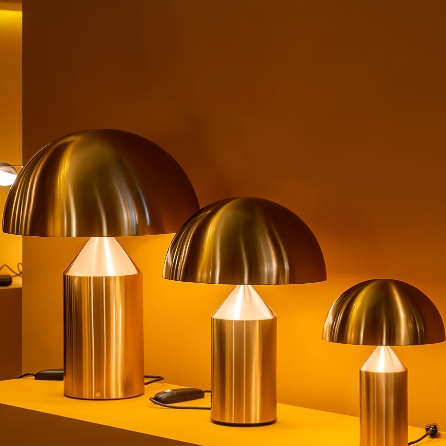 Selisina Industrial Minimalist Table Lamp