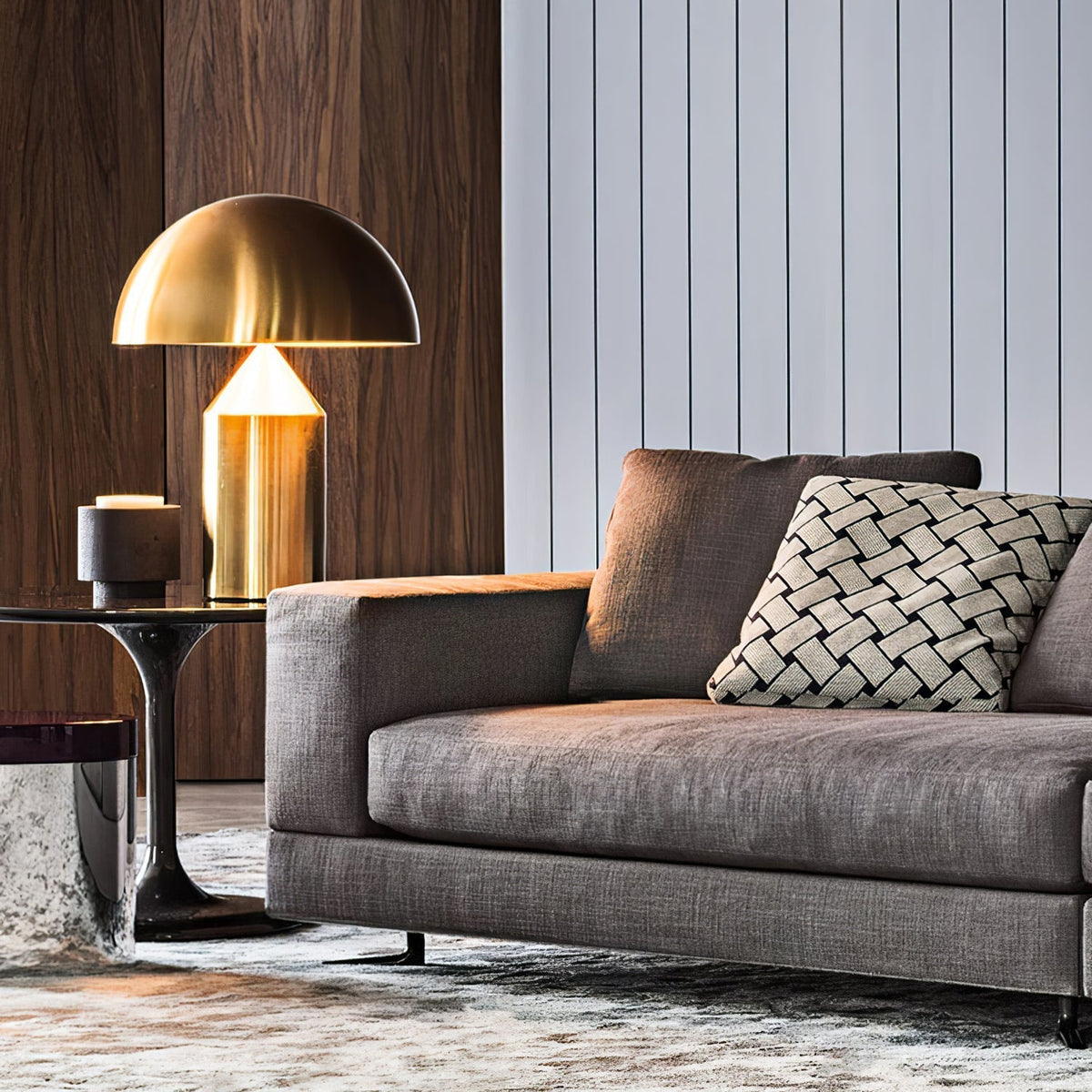 Selisina Industrial Minimalist Table Lamp