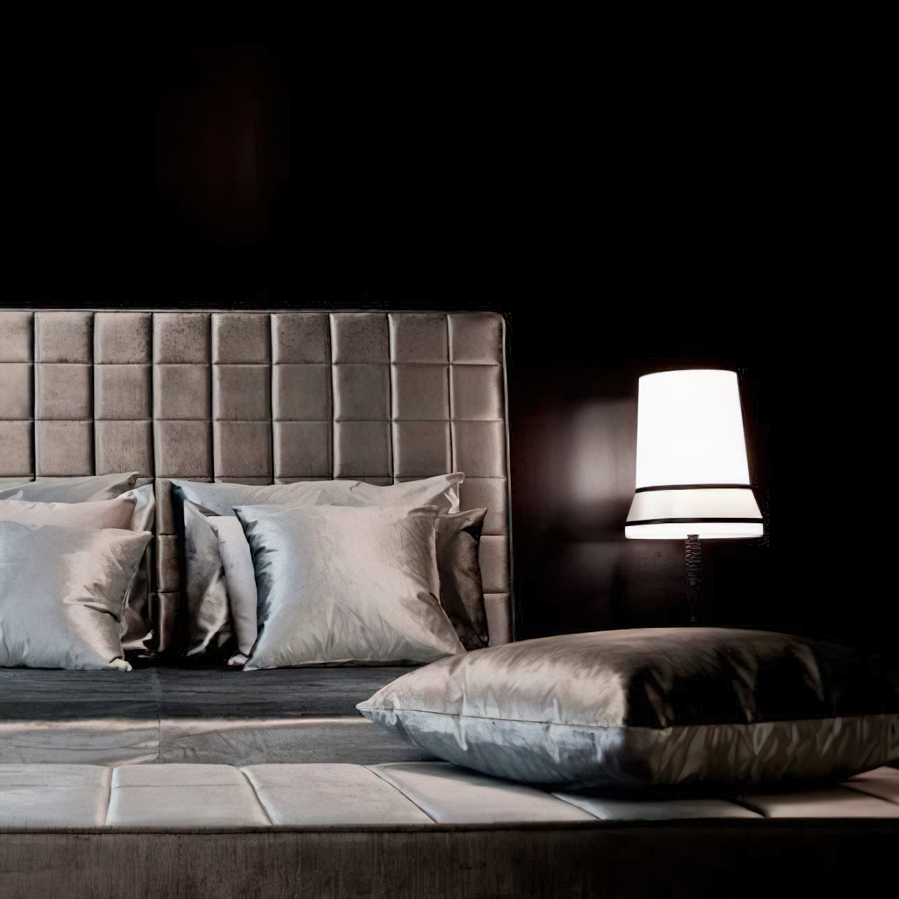 Elaine Contardi Table Lamp