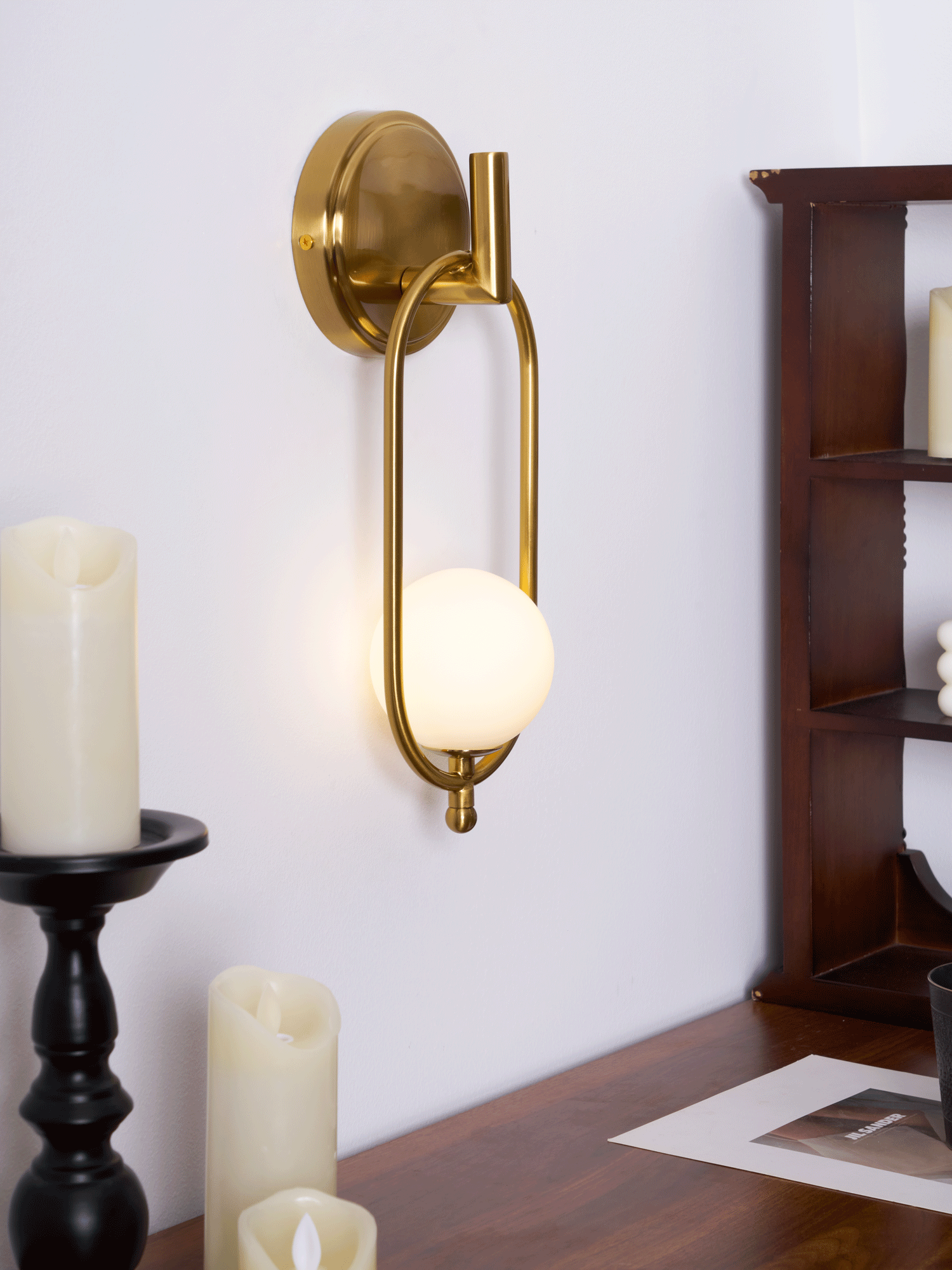 Cumirisra Modern Minimalist Brass Glass Wall Light