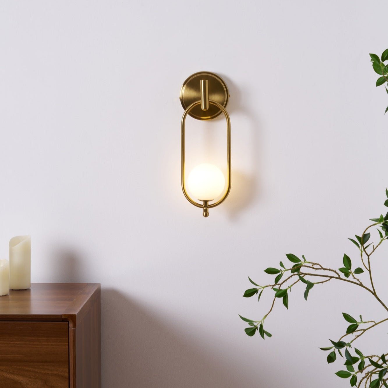 Cumirisra Modern Minimalist Brass Glass Wall Light