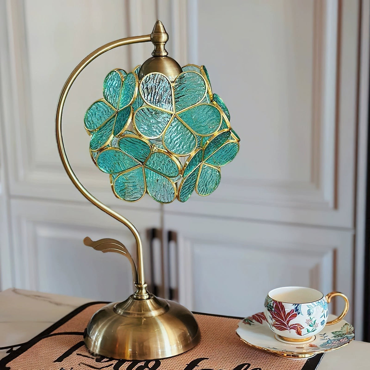 Evenq Table Lamp Aurelia Leaf