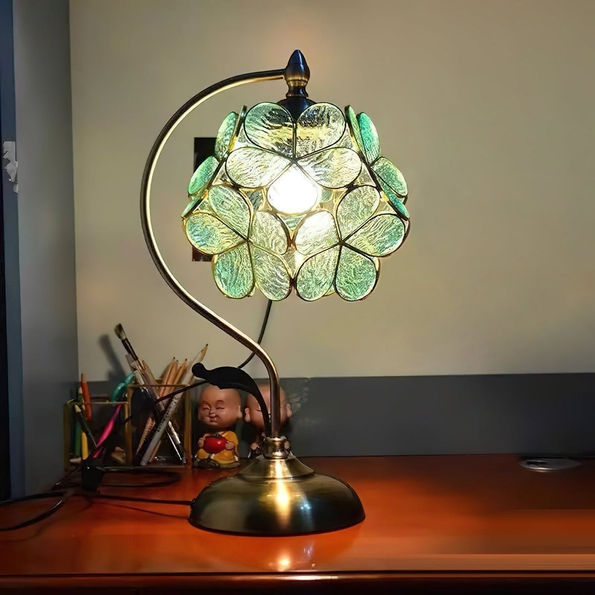 Evenq Table Lamp Aurelia Leaf