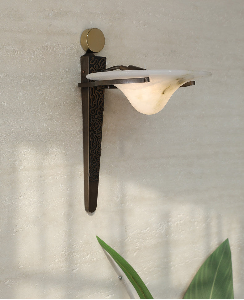 Wyspa Crest Wall Sconce