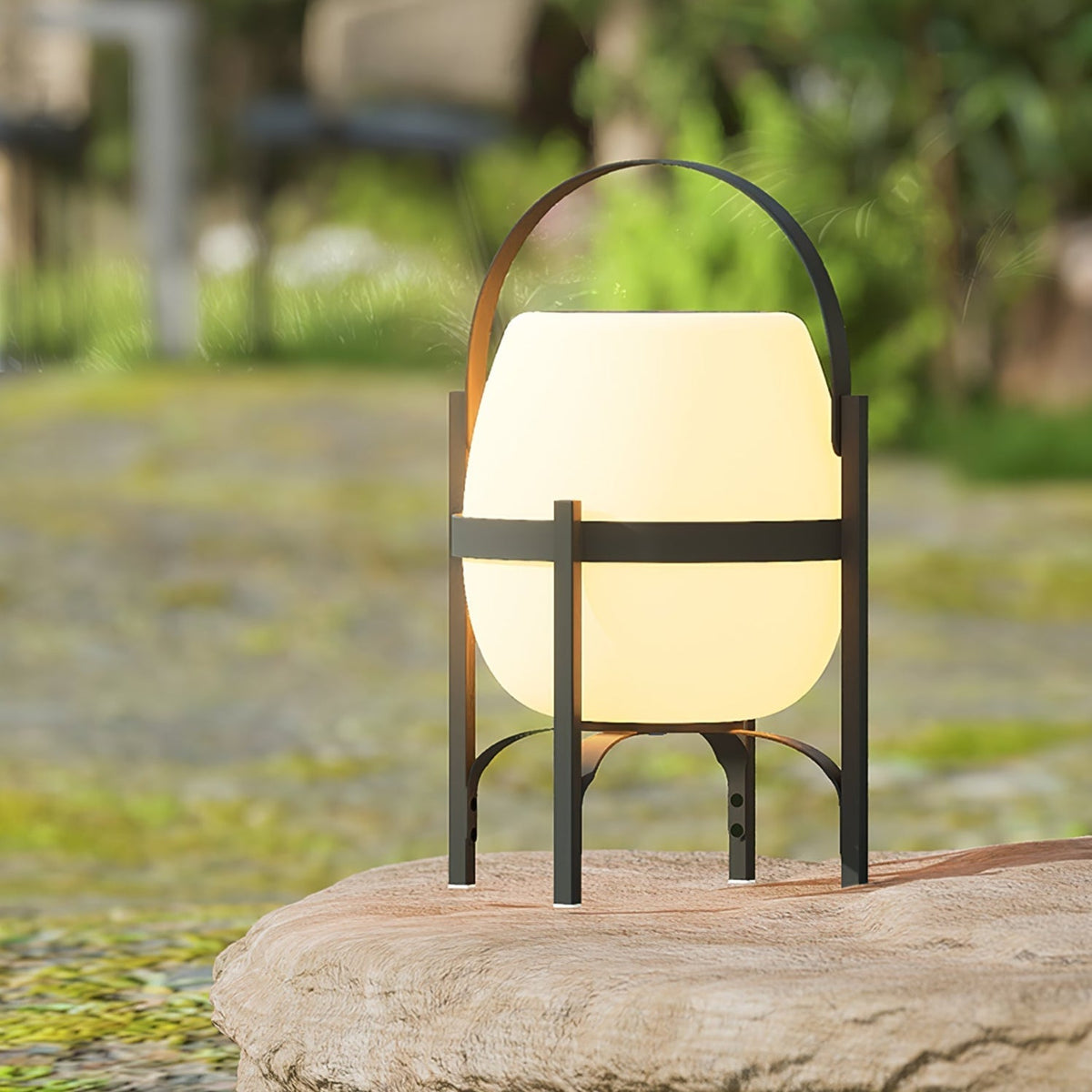 Lioranina Minimalist Outdoor Light